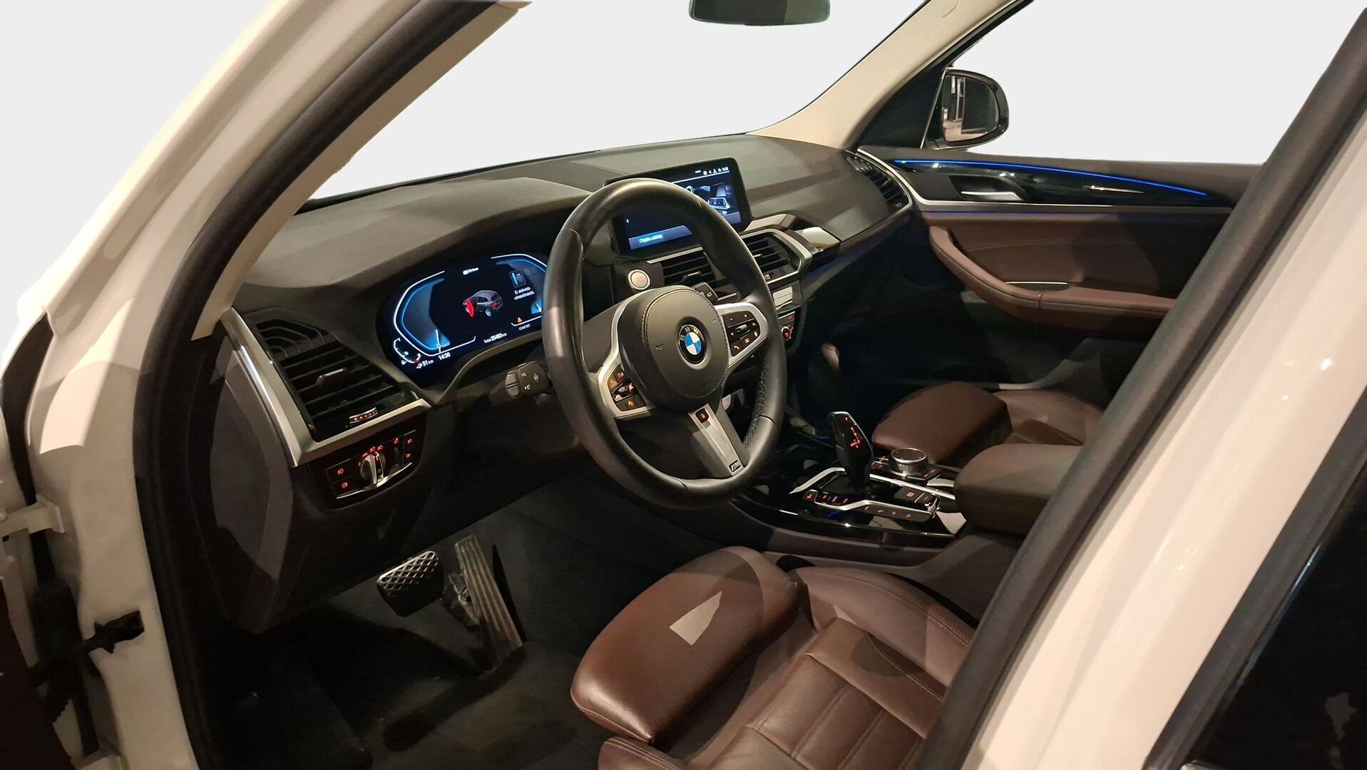 BMW X3 2020 G01 xDrive 30e A Business xLine *ACC / Adapt. LED /360-kamera / Hifi / Eleohjaus / M-Sport ratti / Nahat / Proff. nav / Carplay* - 3,99 % KORKOTARJOUS TÄHÄN AUTOON - 1- omisteinen Suomi-auto täydellisellä merkkihuolto historialla!