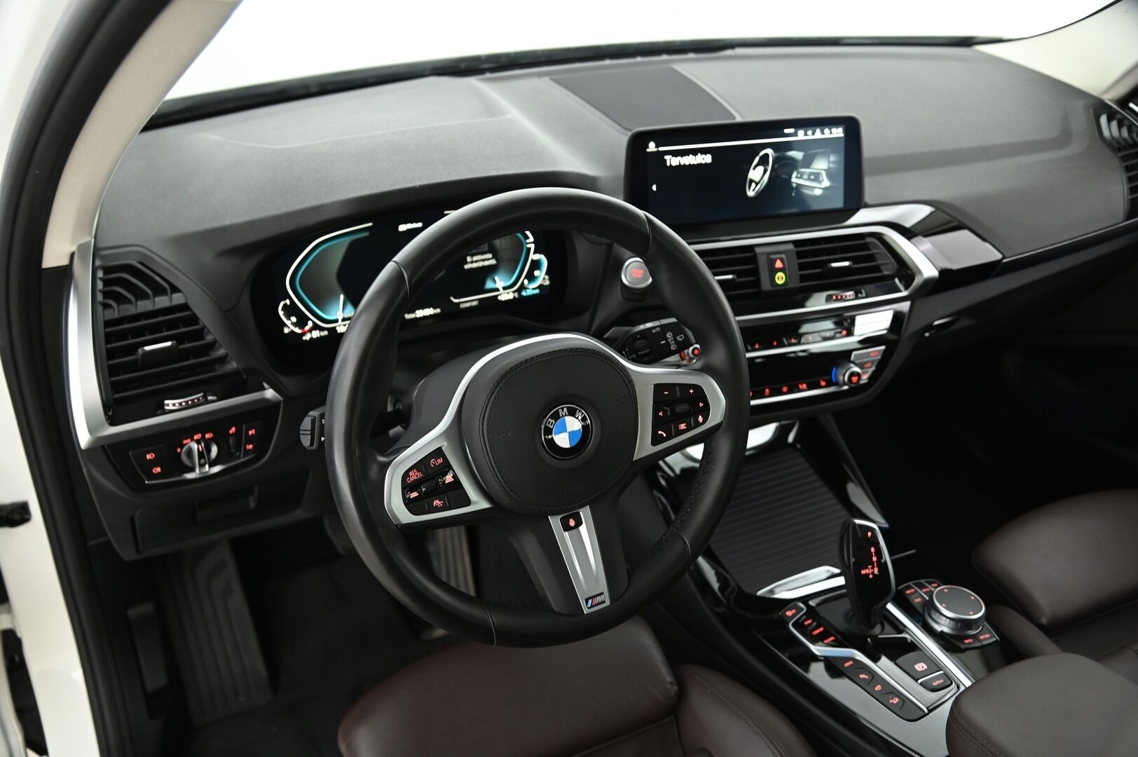 BMW X3 2020 G01 xDrive 30e A Business xLine *ACC / Adapt. LED /360-kamera / Hifi / Eleohjaus / M-Sport ratti / Nahat / Proff. nav / Carplay* - 3,99 % KORKOTARJOUS TÄHÄN AUTOON - Akkutestattu! SOH Arvo 90% /1- omisteinen Suomi-auto täydellisellä merkkihuolto historialla!
