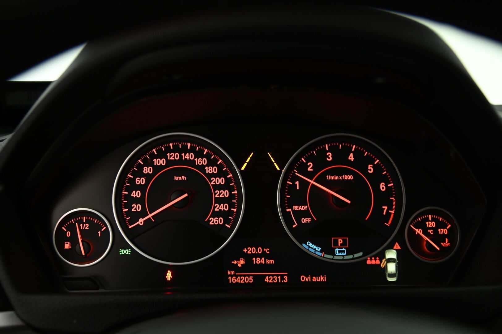 BMW 330 2017 7.6kWh, 330e iPerformance Sedan **Adapt. vakkari / Prof.Nafi / Hifit / LED / Sporttipenkit** - Näyttävä / Taloudellinen / Juuri katsastettu*