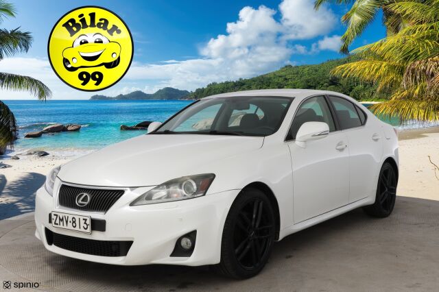 Lexus IS 2012