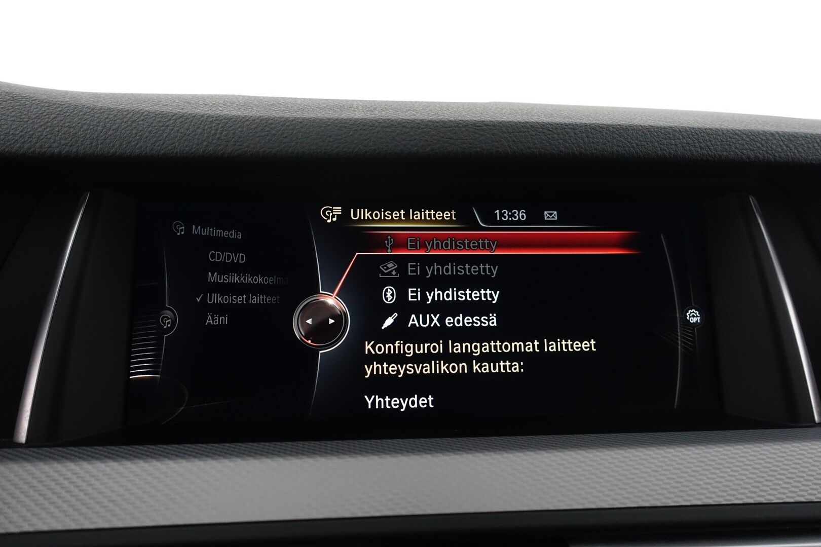 BMW 530 2016 F11 Touring 530d A xDrive Business M Sport - | SUPERVARUSTEET | HUD | Imuovet | Digimittaristo | Panoraama | Comfort Penkit Muistilla  | DA | HiFi | Proffa Navi | Comfort Access | Adapt. LED | Nahkasisusta |