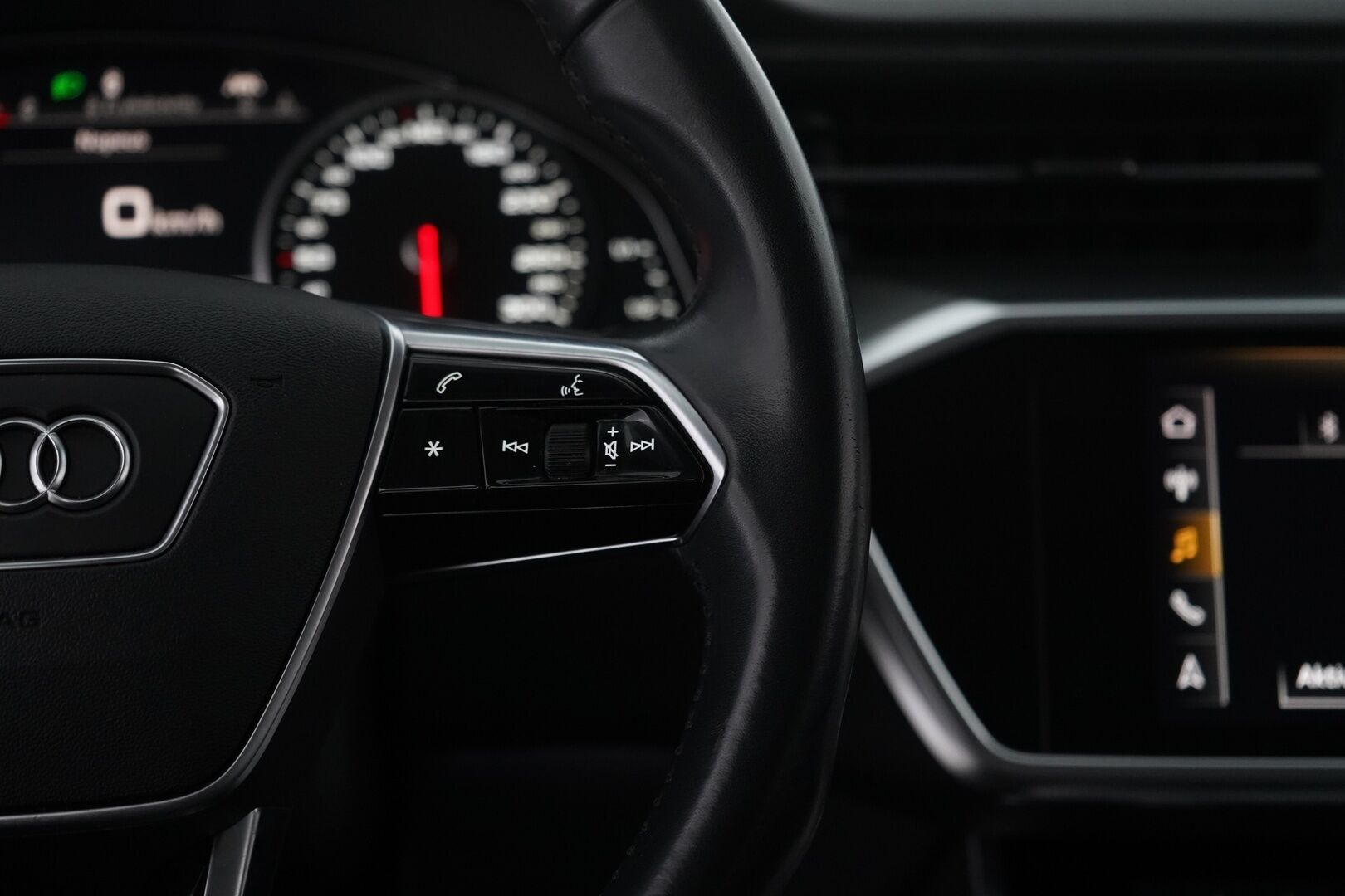Audi A6 2020 Avant Business Sport 40 TDI MHEV quattro S tronic *Webasto / Matrix LED / B&O / 360 Kamera / Navi * - Suomi-auto / Merkkihuoltohistoria / Jakohihna vaihdettu 204tkm / Kahdet Audin vanteet