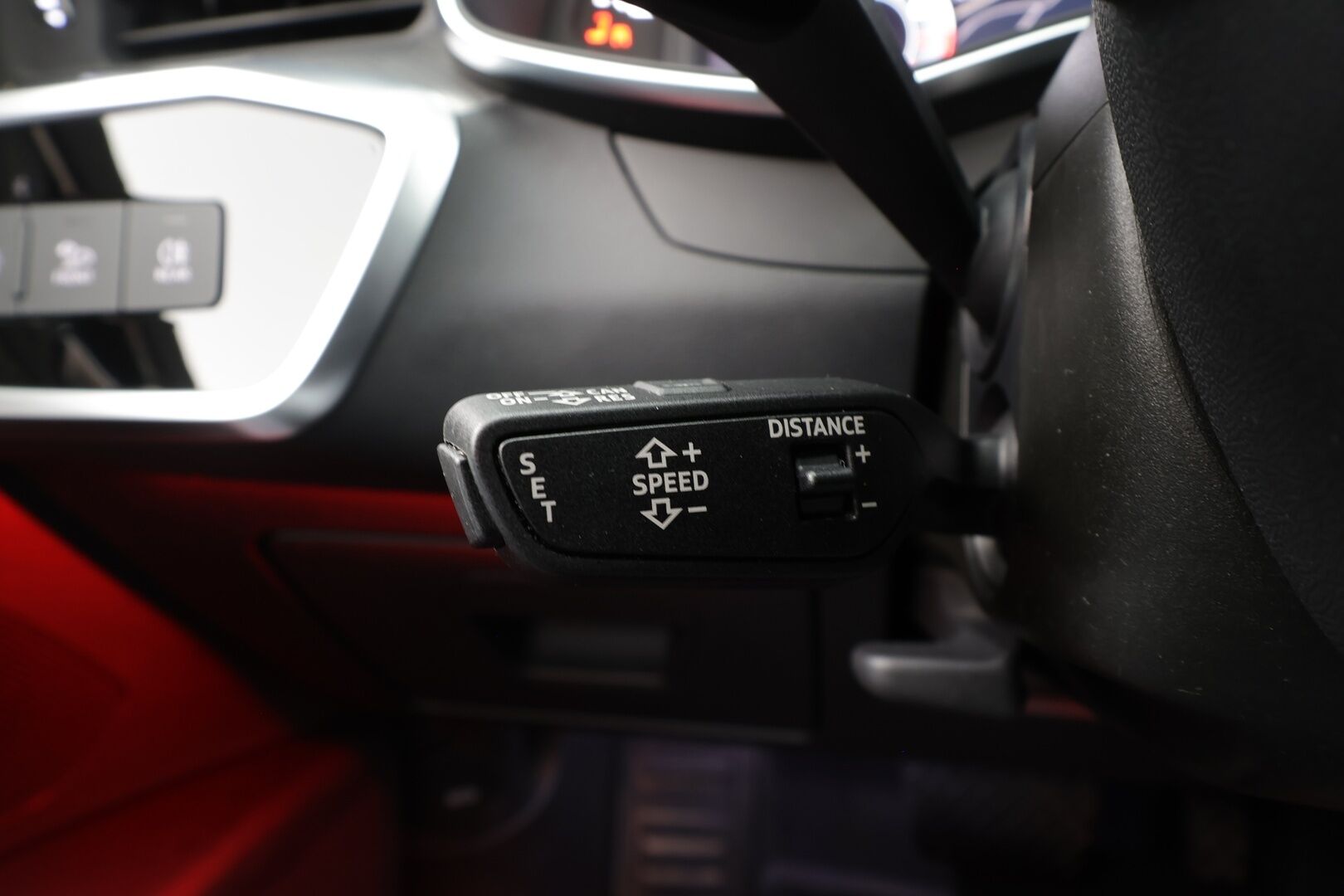 Audi A6 2020 Business Sport 50 TFSI e quattro S tronic * ACC / B&O / Night Vision / HUD / 360° / Muistipenkki / Navi * - KATSO TÄYSIN POIKKEUKSELLINEN HINTA! Super varusteilla! / Suomi-auto / SoH 90.4% / Kahdet OEM vanteet / Huippuvarusteet! / Myydään juuri huollettuna - HULLUT AVAJAISHULINAT KORKOTARJOUS 3,29 %