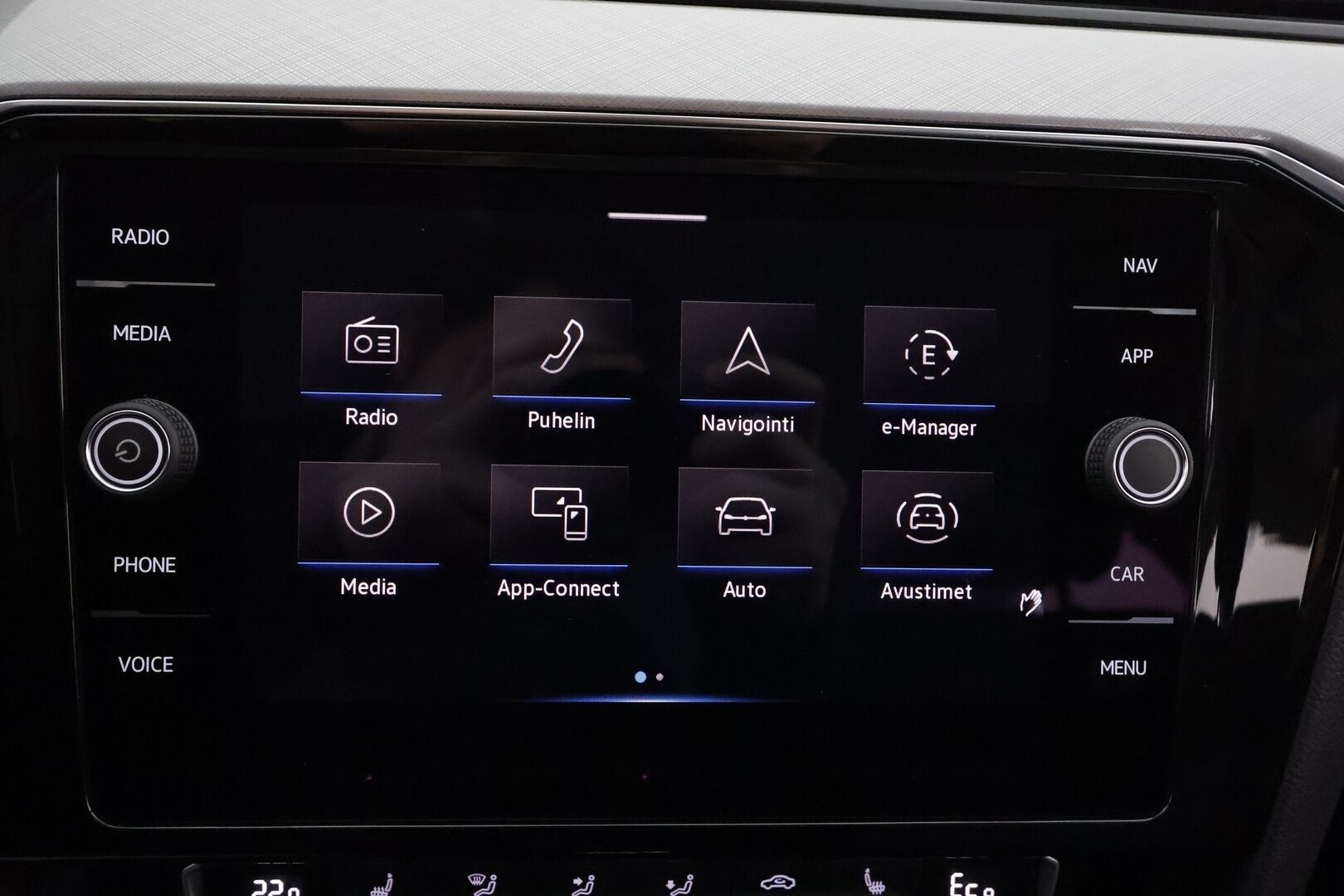 Volkswagen Passat 2020 Variant GTE Plug-In Hybrid 160 kW DSG * Webasto / Koukku / ACC / Matrix / P.Kamera / Kaistavahti / Navi / Keyless * - Suomi-auto / Kahdet renkaat aluvanteilla / 2x Latauskaapelit - HULLUT AVAJAISHULINAT KORKOTARJOUS 3,29 %