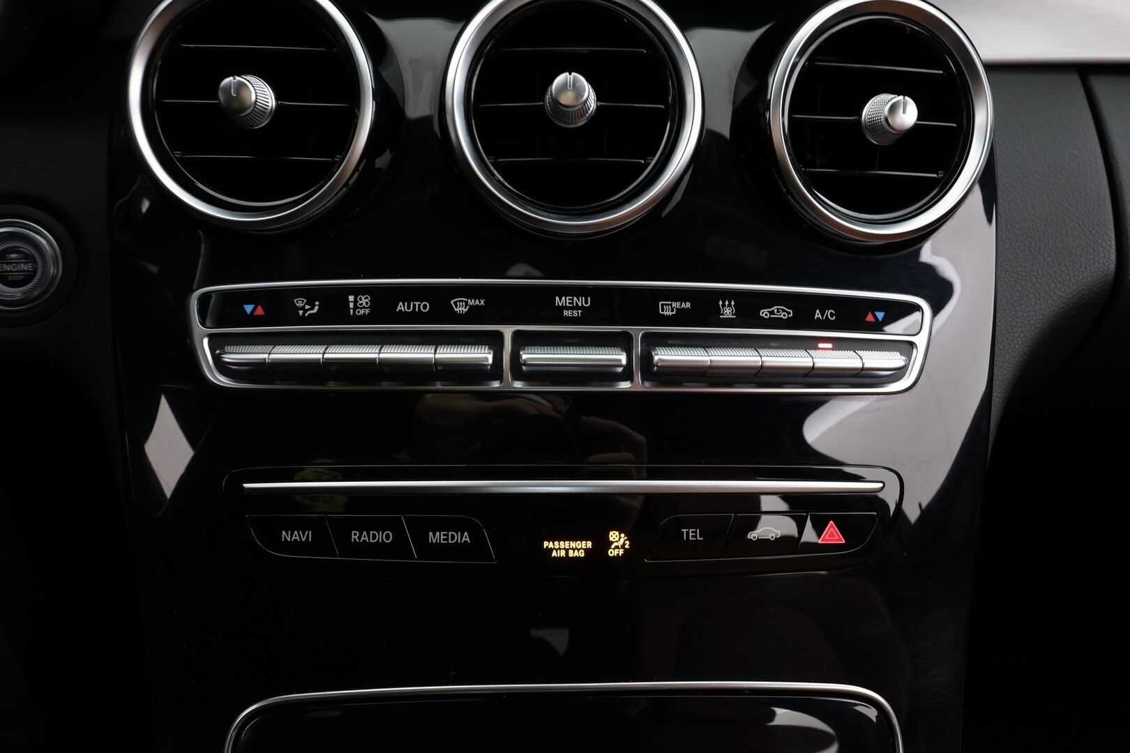 Mercedes-Benz C 2020 300 e 4MATIC A Business AMG Edition EQ Power * Facelift / Distronic / Multibeam LED / P.kamera / Sporttinahat / Navi * - Suomi-auto 