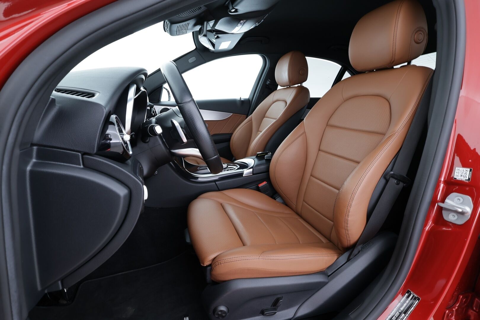 Mercedes-Benz C 2020 300 e 4MATIC A Business AMG Edition EQ Power * Facelift / Distronic / Multibeam LED / P.kamera / Sporttinahat / Navi * - Suomi-auto - HULLU BLACKWEEK KORKOTARJOUS 2,49%