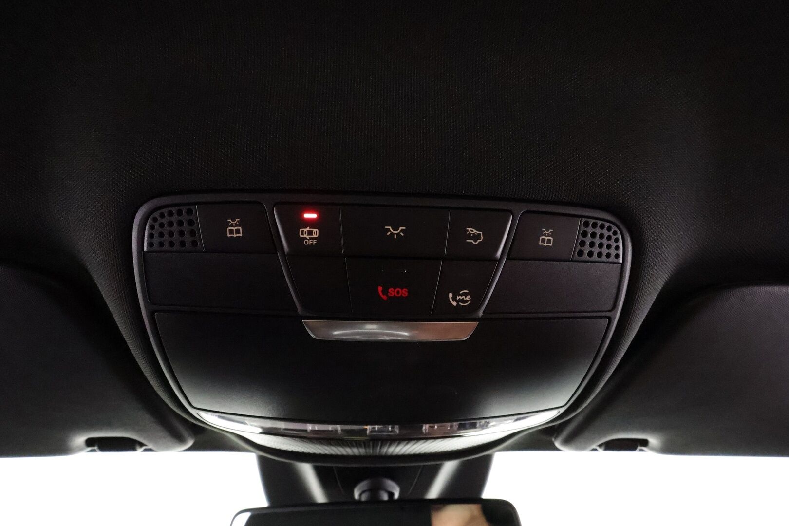 Mercedes-Benz C 2020 300 e 4MATIC A Business AMG Edition EQ Power * Facelift / Distronic / Multibeam LED / P.kamera / Sporttinahat / Navi * - Suomi-auto - HULLU BLACKWEEK KORKOTARJOUS 2,49%