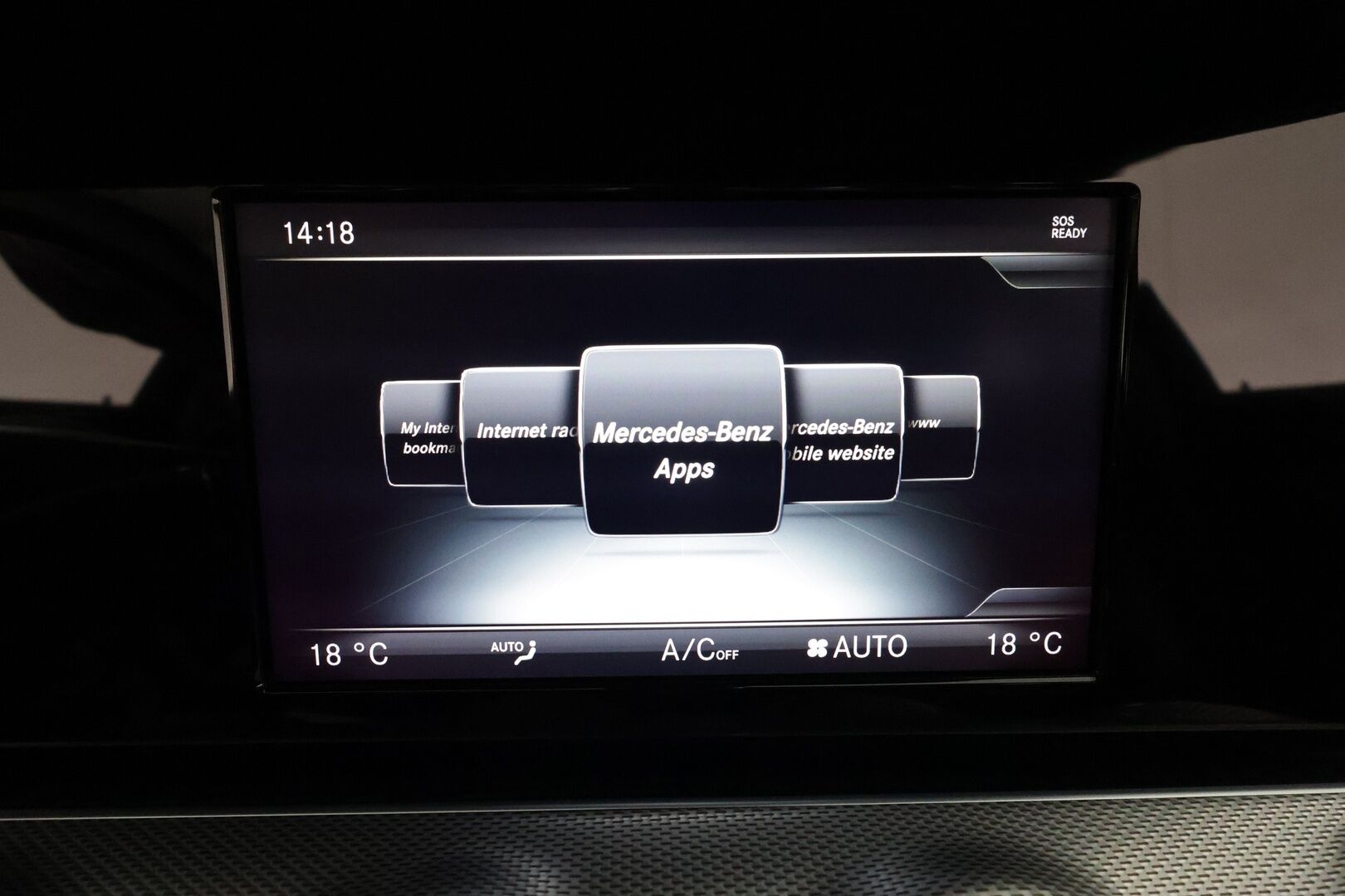 Mercedes-Benz E 2017 220d T A Premium Business AMG - Peruutuskamera / Vetokoukku / Nahka-Alcantara Sporttipenkit / Lohko & Sisäpistoke / Night / Comand Navi / Led High Performance!