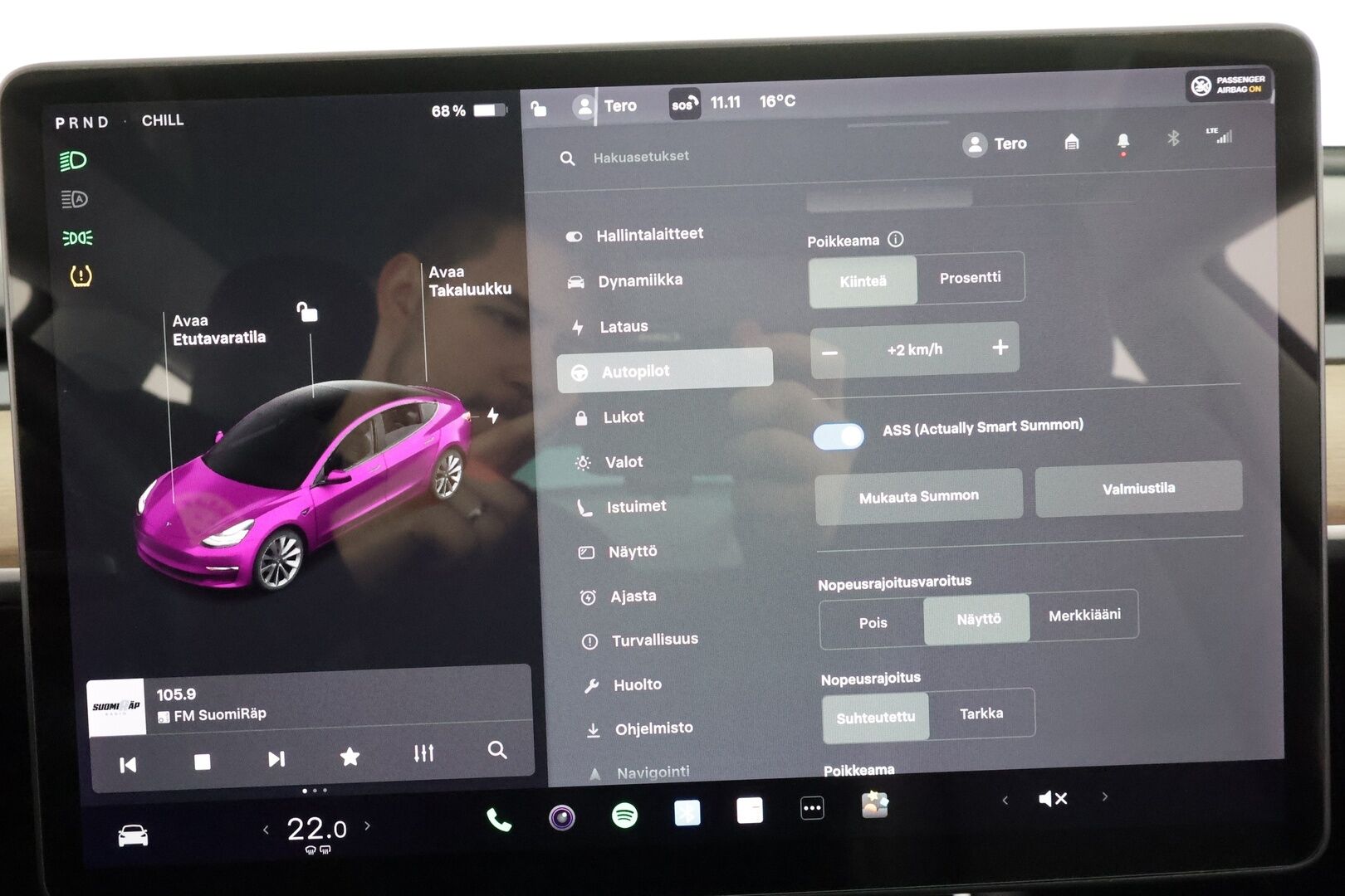 Tesla Model 3 2020 Performance * ACC / Lasikatto / Premium Audio / P.Kamera / Muistipenkki / Kaistavahti * - Suomi-auto