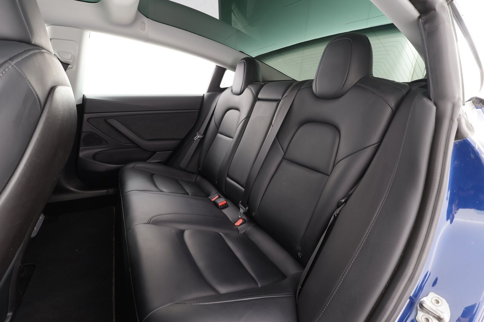 Tesla Model 3 2020 Performance * ACC / Lasikatto / Premium Audio / P.Kamera / Muistipenkki / Kaistavahti * - Suomi-auto