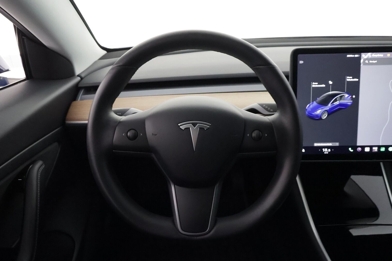 Tesla Model 3 2020 Standard Range Plus - | ACC | Lasikatto | Sähkönahat | Muistipenkki | LED | P.kamera ja tutkat | Autosteer | RCTA | Premium kaiuttimet | 2x renkaat aluin | 