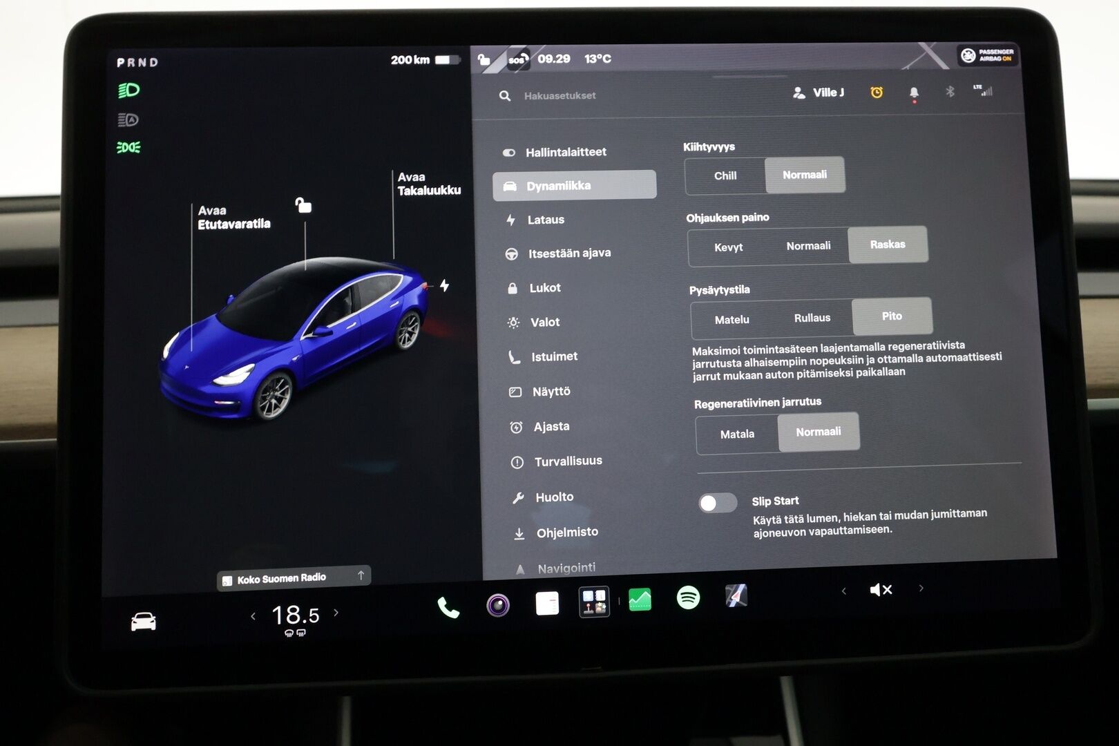 Tesla Model 3 2020 Standard Range Plus - | ACC | Lasikatto | Sähkönahat | Muistipenkki | LED | P.kamera ja tutkat | Autosteer | RCTA | Premium kaiuttimet | 2x renkaat aluin | 
