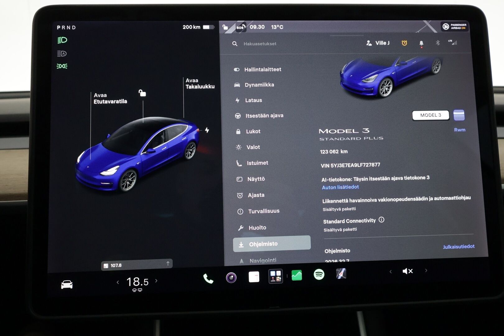 Tesla Model 3 2020 Standard Range Plus - | ACC | Lasikatto | Sähkönahat | Muistipenkki | LED | P.kamera ja tutkat | Autosteer | RCTA | Premium kaiuttimet | 2x renkaat aluin | 