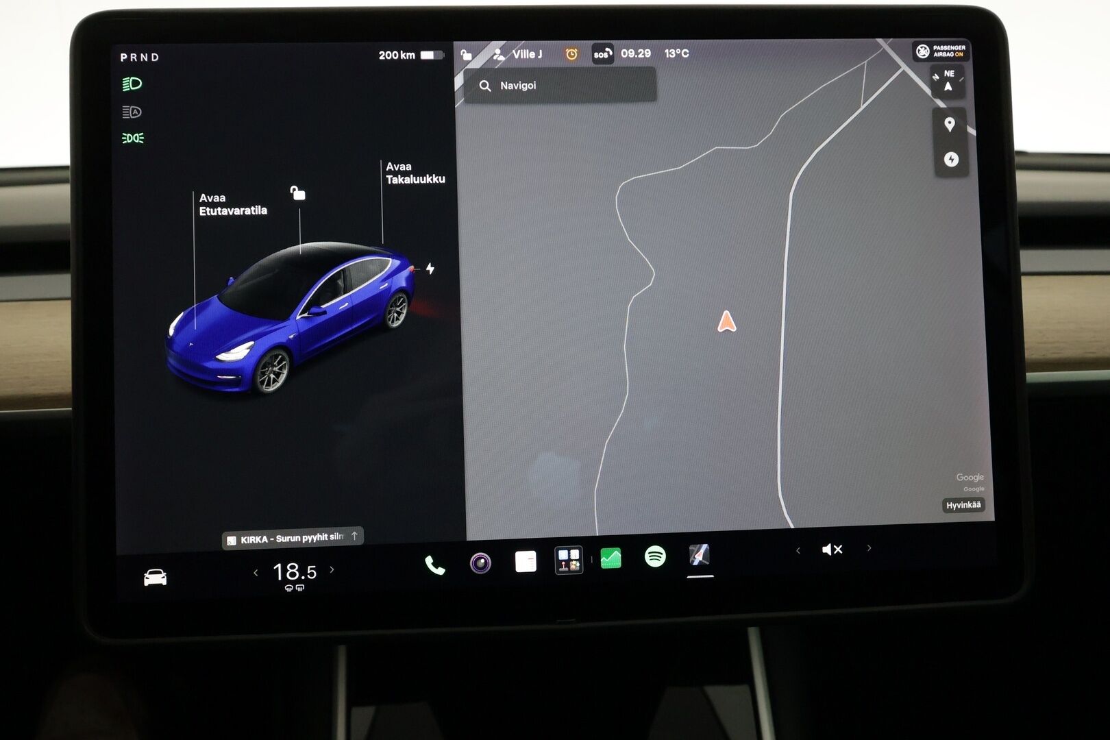 Tesla Model 3 2020 Standard Range Plus - | ACC | Lasikatto | Sähkönahat | Muistipenkki | LED | P.kamera ja tutkat | Autosteer | RCTA | Premium kaiuttimet | 2x renkaat aluin | 