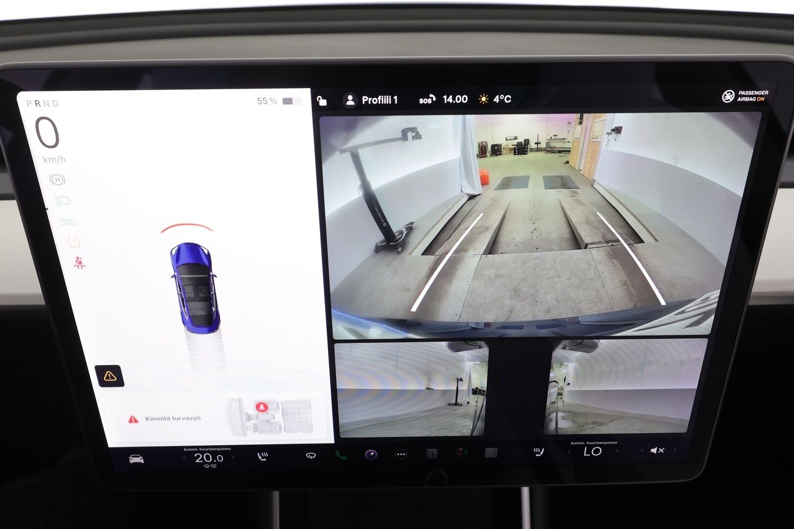 Tesla Model 3 2020 Performance * Suomi-auto / Lasikatto / Premium Audio / Vaaleat nahat / P.kamera * - Akku kuntotarkastettu SoH 95,5% / Kahdet renkaat aluvanteilla