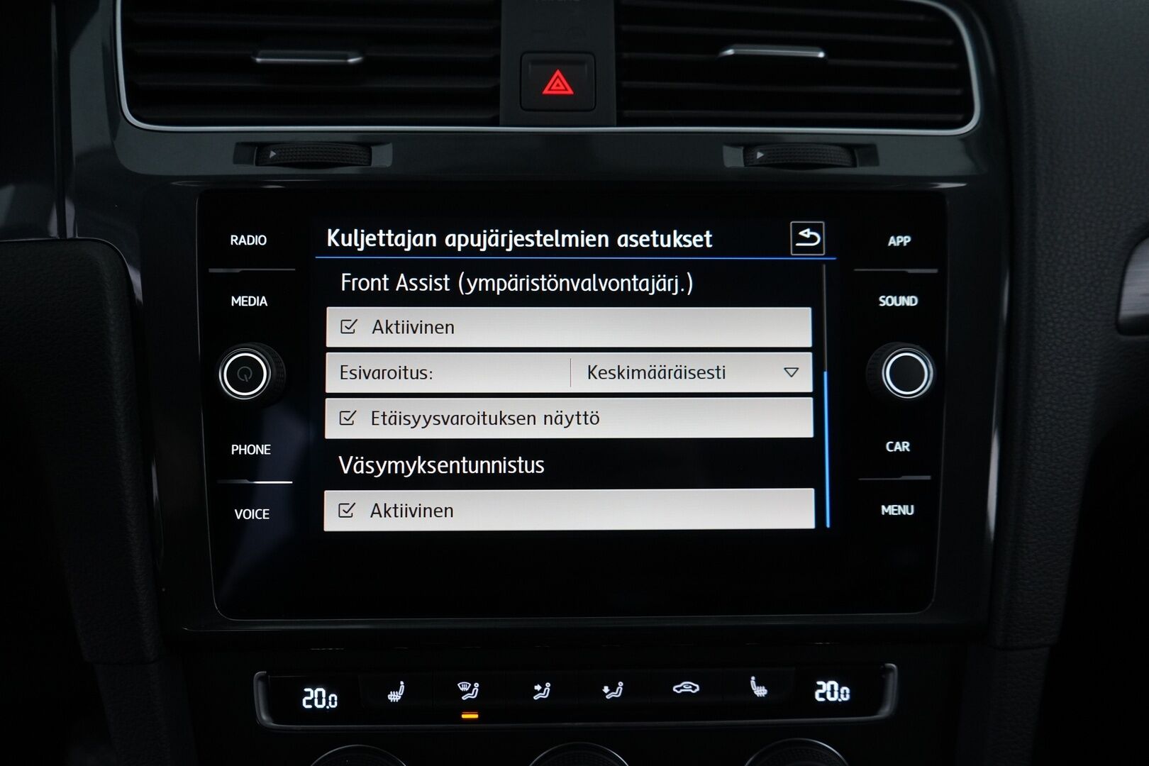 Volkswagen Golf 2020 Variant Comfortline Limited 1,5 TSI EVO 96 kW (130 hv) BLUEMOTION - Suomi-auto | ACC | Webasto | Kamera | 2 x OEM vanteet | Fiksut huollot