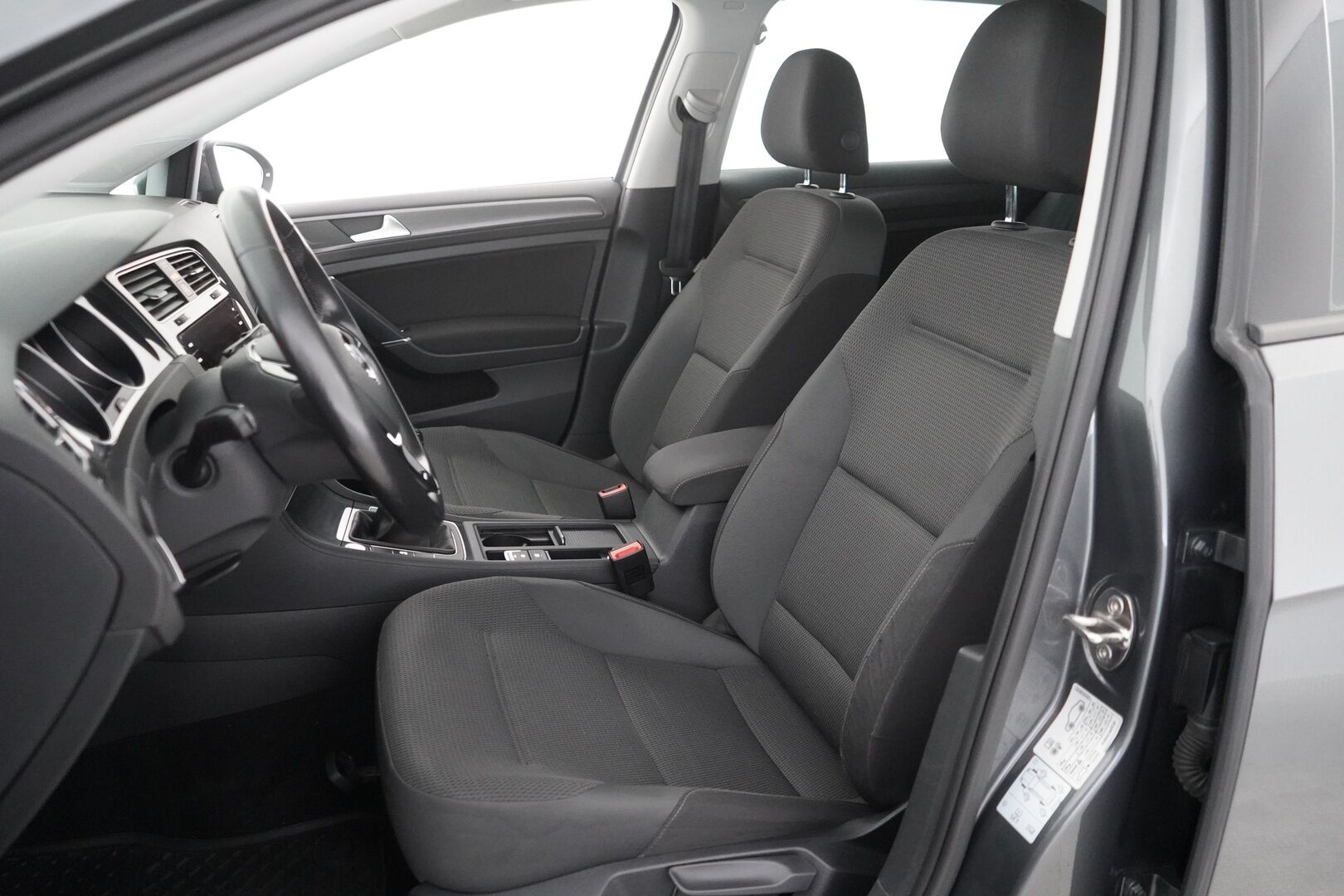 Volkswagen Golf 2020 Variant Comfortline Limited 1,5 TSI EVO 96 kW (130 hv) BLUEMOTION - Suomi-auto | ACC | Webasto | Kamera | 2 x OEM vanteet | Fiksut huollot