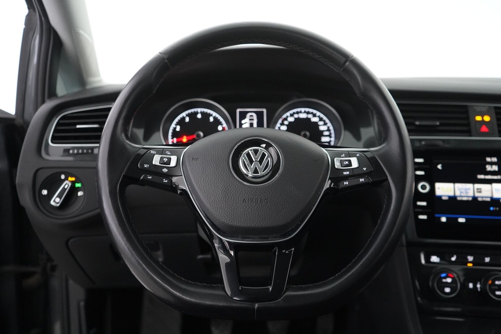 Volkswagen Golf 2020 Variant Comfortline Limited 1,5 TSI EVO 96 kW (130 hv) BLUEMOTION - Suomi-auto | ACC | Webasto | Kamera | 2 x OEM vanteet | Fiksut huollot