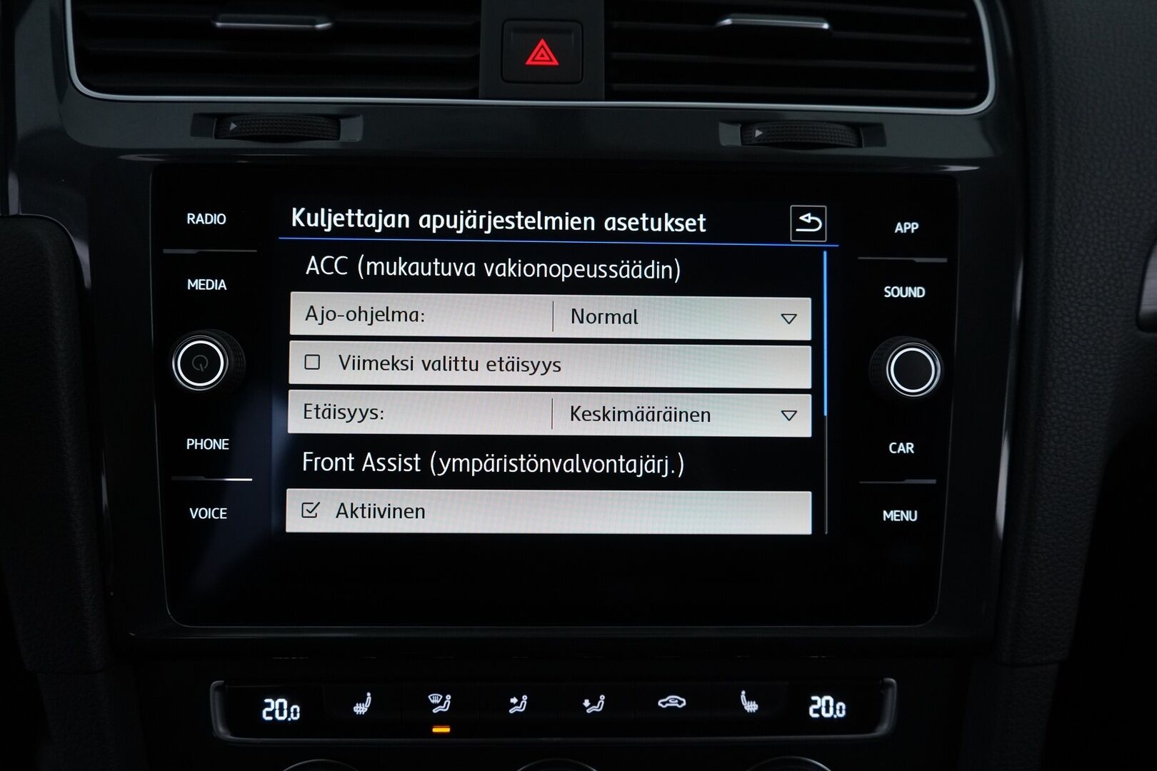 Volkswagen Golf 2020 Variant Comfortline Limited 1,5 TSI EVO 96 kW (130 hv) BLUEMOTION - Suomi-auto | ACC | Webasto | Kamera | 2 x OEM vanteet | Fiksut huollot