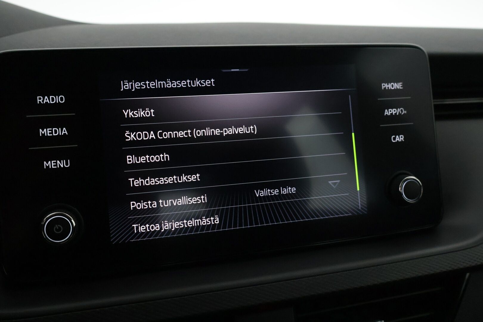 Skoda Kamiq 2020 1,0 TSI G-TEC Ambition **Lohko / SmartLink / Vakkari / Lane assist** - Kahdet renkaat vanteineen / Ratinlämmitys - Osta nyt, maksa vasta ensi vuonna