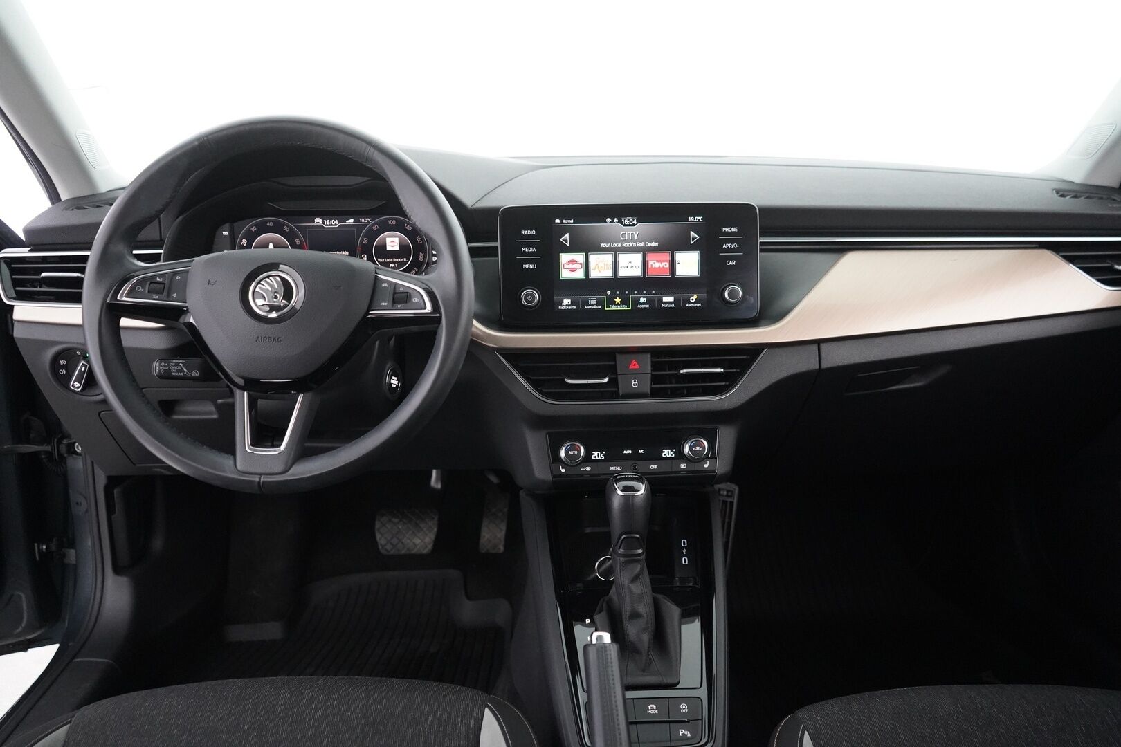 Skoda Scala 2020 1.0 TSI 115 Style DSG Autom. - Kamera | Acc | Digimittaristo | Lohko | Keyless | BT | Suomi-auto | Kahdet renkaat