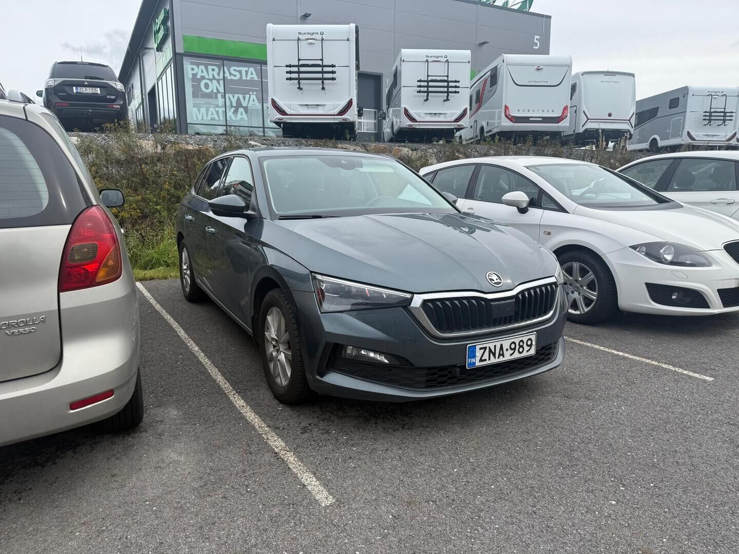 Skoda Scala 2020 1,0 TSI 115 Style DSG Autom. - Kamera | Acc | Digimittaristo | Suomi-auto | Kahdet renkaat