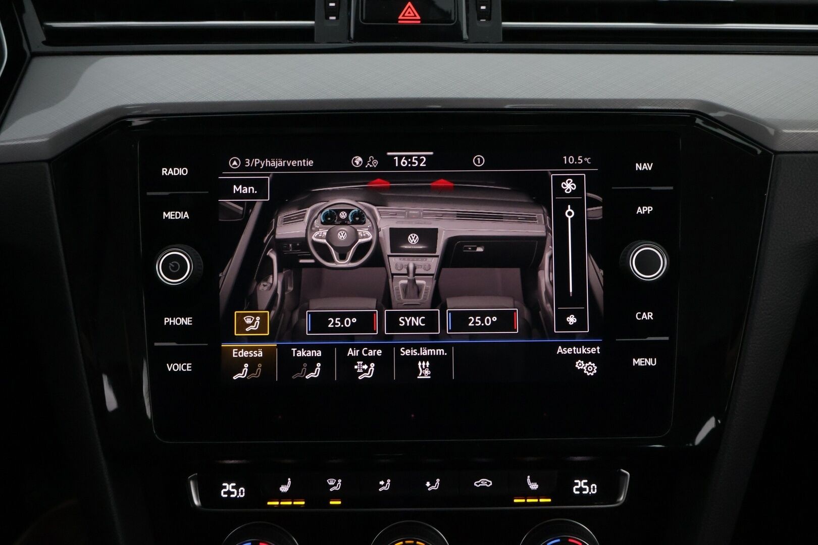 Volkswagen Passat 2020 Variant Style 1,5 TSI EVO 110 kW DSG-automaatti * Suomiauto / Webasto / Adapt.Vakkari / LED / ergoComfort / 2-Omisteinen! - Jakopää juuri tehty / 2x Hyvät renkaat aluvantein / Juuri tullut Tampereelle!