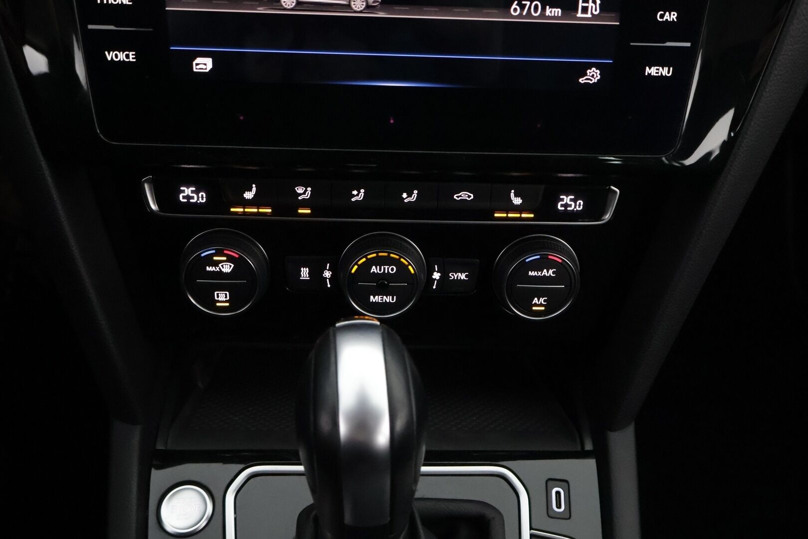 Volkswagen Passat 2020 Variant Style 1,5 TSI EVO 110 kW DSG-automaatti * Suomiauto / Webasto / Adapt.Vakkari / LED / ergoComfort / 2-Omisteinen! - Jakopää juuri tehty / 2x Hyvät renkaat aluvantein / Juuri tullut Tampereelle!