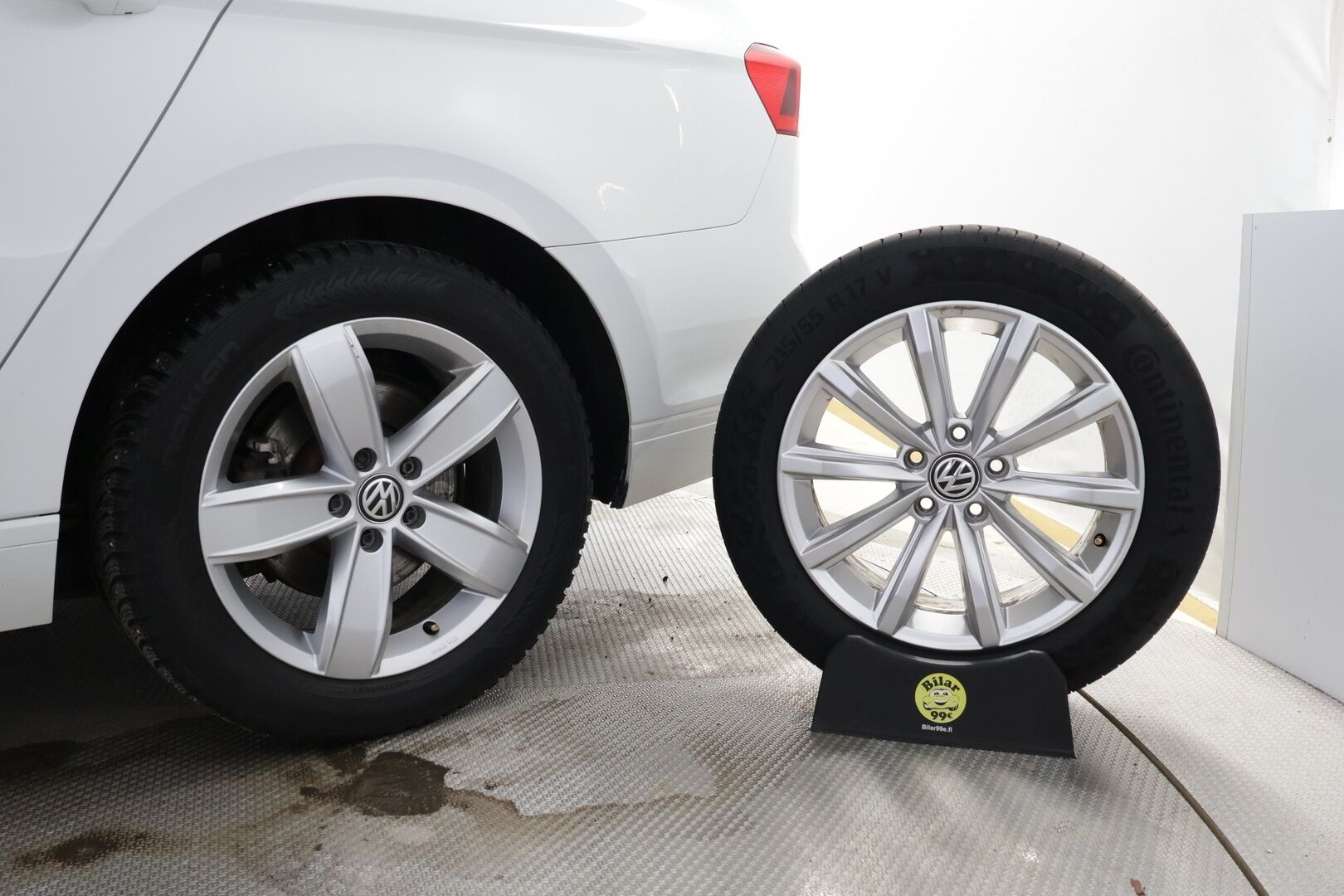 Volkswagen Passat 2020 Variant Style 1,5 TSI EVO 110 kW DSG-automaatti * Suomiauto / Webasto / Adapt.Vakkari / LED / ergoComfort / 2-Omisteinen! - Jakopää juuri tehty / 2x Hyvät renkaat aluvantein / Juuri tullut Tampereelle!