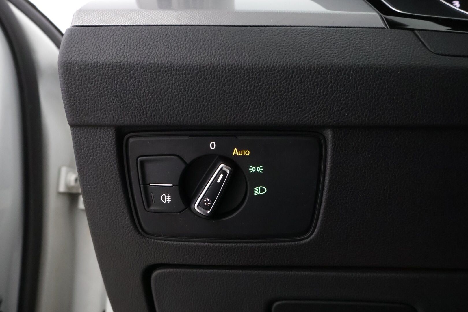 Volkswagen Passat 2020 Variant Style 1,5 TSI EVO 110 kW DSG-automaatti * Suomiauto / Webasto / Adapt.Vakkari / LED / ergoComfort / 2-Omisteinen! - Jakopää juuri tehty / 2x Hyvät renkaat aluvantein / Juuri tullut Tampereelle!