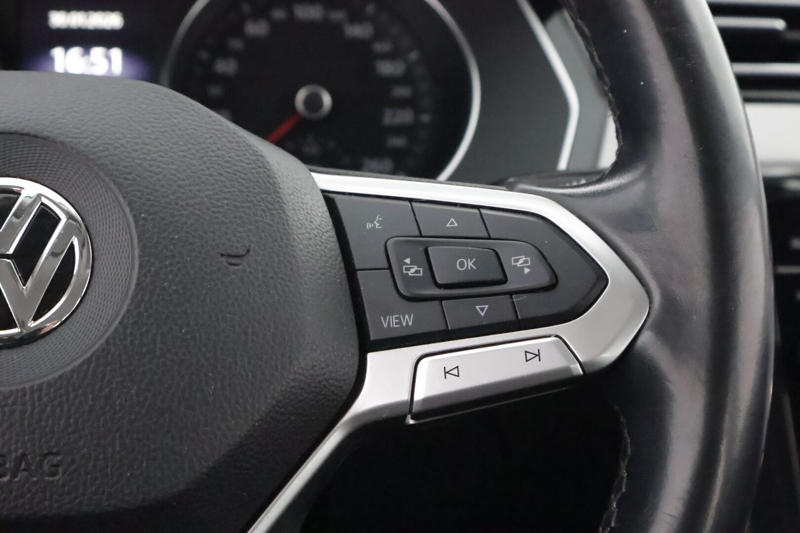 Volkswagen Passat 2020 Variant Style 1,5 TSI EVO 110 kW DSG-automaatti * Suomiauto / Webasto / Adapt.Vakkari / LED / ergoComfort / 2-Omisteinen! - Jakopää juuri tehty / 2x Hyvät renkaat aluvantein / Juuri tullut Tampereelle!