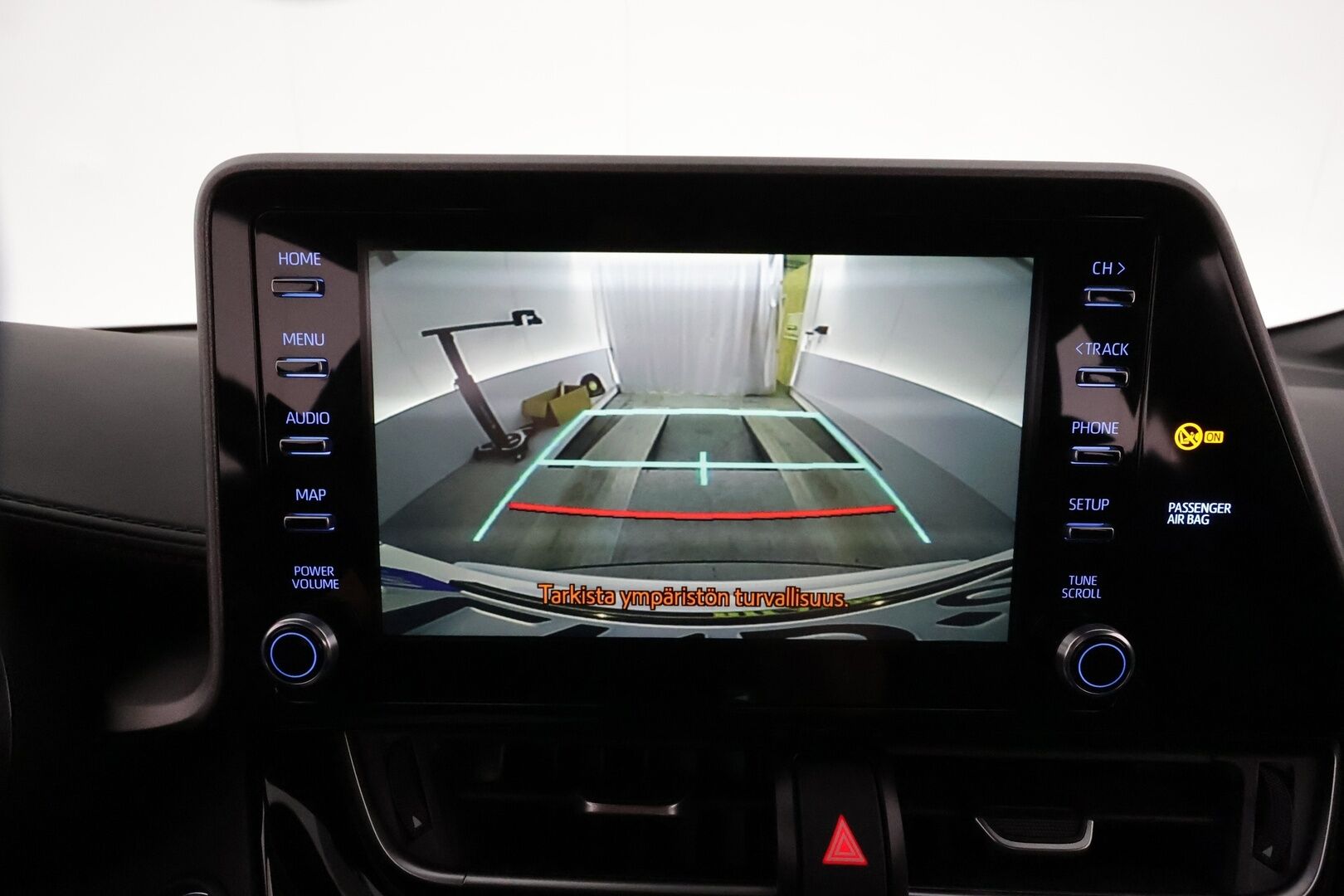 Toyota C-HR 2020 1,8 Hybrid Active **ACC / P.kamera / LED / Navi / KeylessGo / Apple&Android** - 1.Om Suomi-auto / Kahdet renkaat aluvanteilla