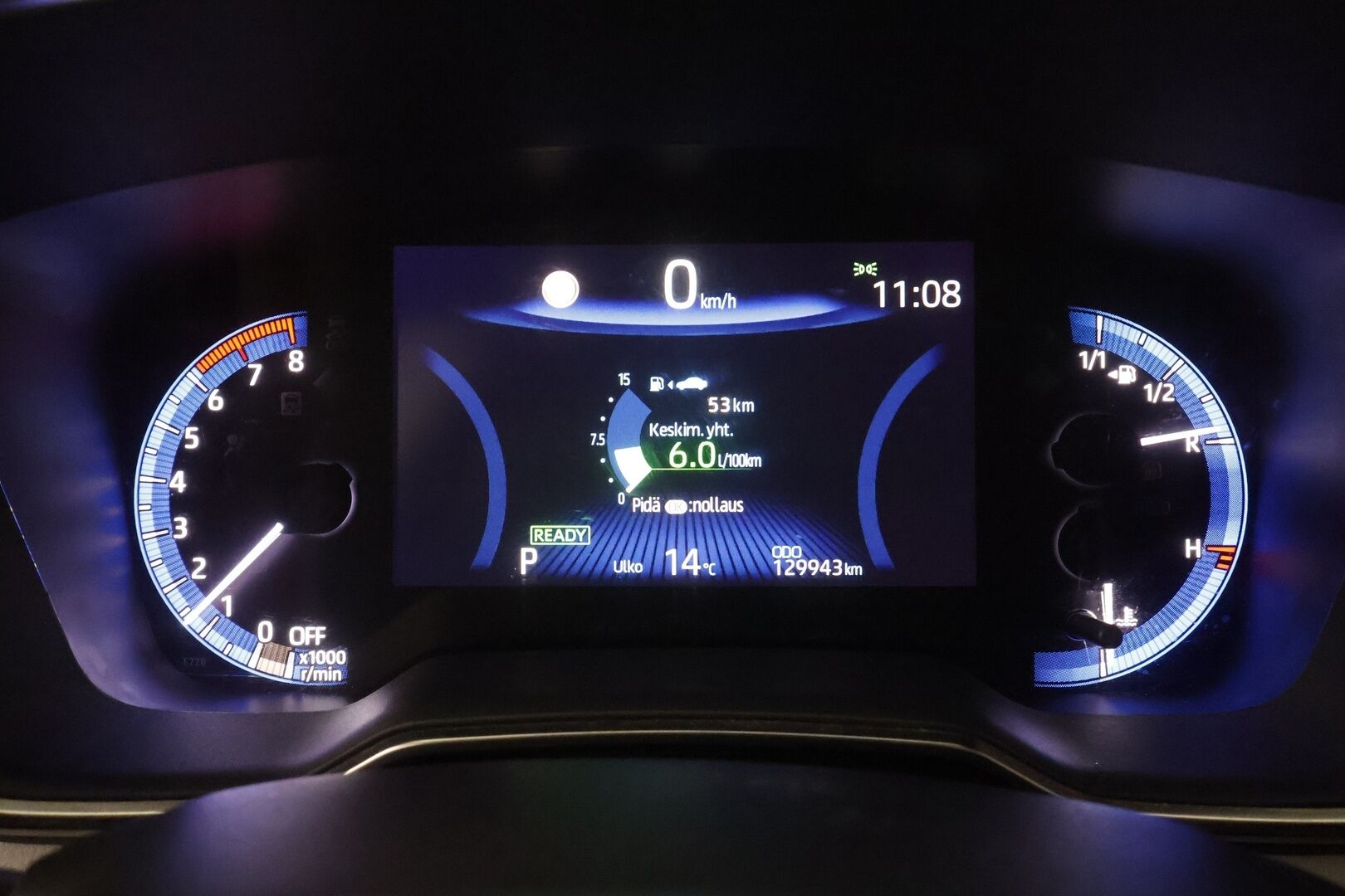 Toyota Corolla 2020 Touring Sports 2,0 Hybrid Style - | Koukku | Lohkolämmitin | ACC | LED | P.Kamera | Navi | Kaistavahti | Keyless | Suomi-auto | Kahdet renkaat |