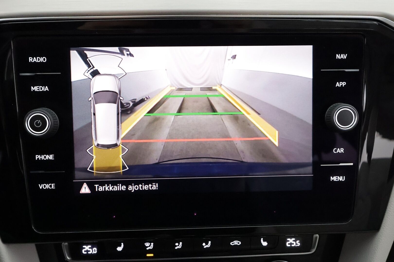 Volkswagen Passat 2020 Variant R-Line 1,5 TSI EVO 110 kW DSG * 1-om Suomi-auto / Webasto / ACC / P.kamera / Matrix-LED / Sähkökontti *