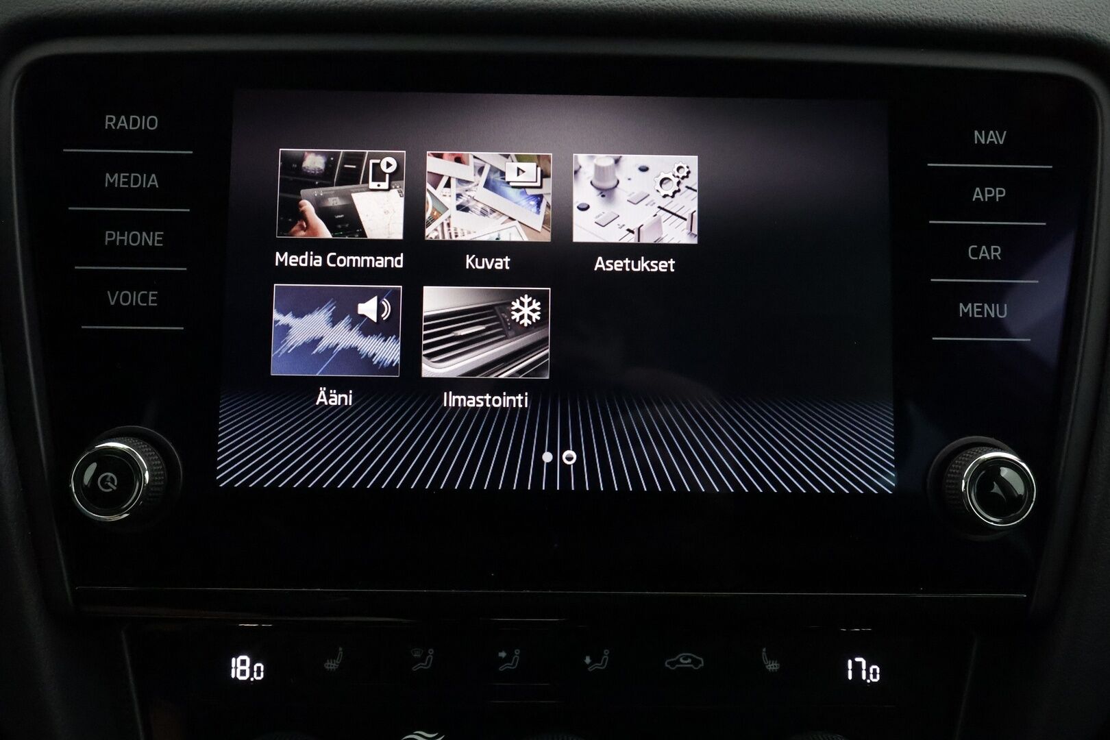 Skoda Octavia 2020 Combi 1,5 TSI Style BusinessLine DSG Autom. - Suomiauto / ACC / Webasto / Peruutuskamera / Vetokoukku / Navigointi