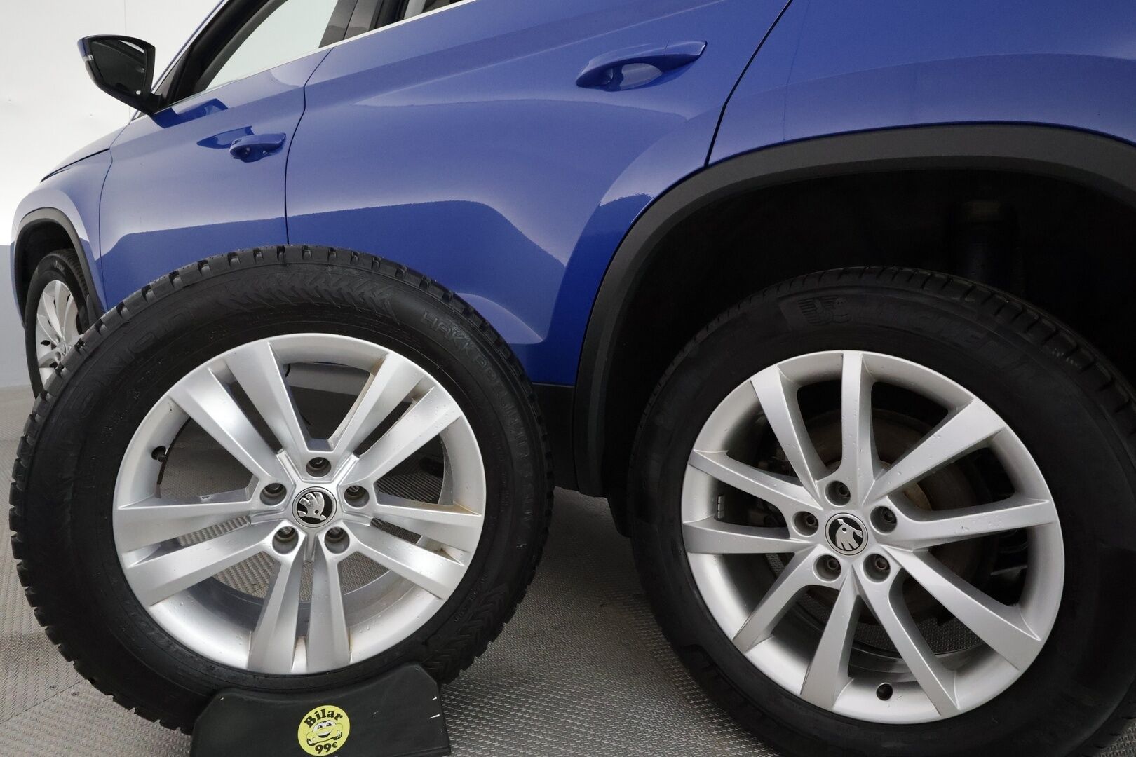 Skoda Kodiaq 2020 2,0 TDI 150 Ambition BusinessLine DSG Autom. **Adapt.vakkari / Webasto / LED / Navi / KeylessGo** - Suomi-auto / Kahdet renkaat aluvanteilla / Ratin lämmitin / Tuulilasin lämmitin / P.tutkat