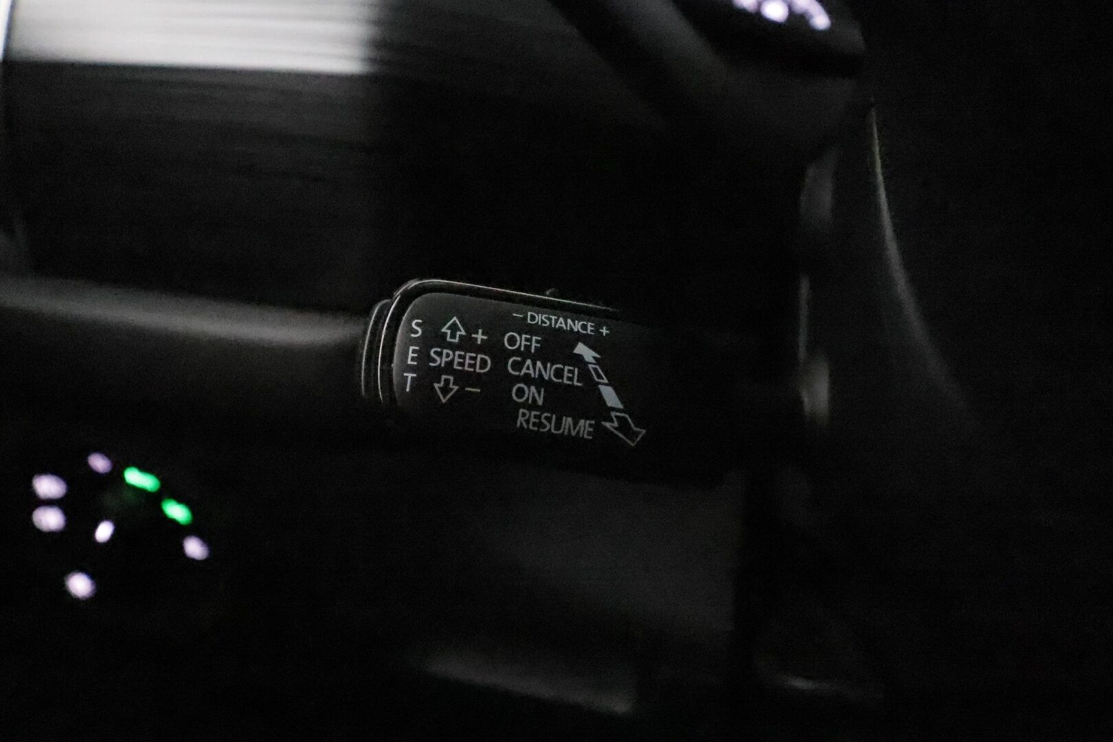 Skoda Kodiaq 2020 2,0 TDI 150 Ambition BusinessLine DSG Autom. **Adapt.vakkari / Webasto / LED / Navi / KeylessGo** - Suomi-auto / Kahdet renkaat aluvanteilla / Ratin lämmitin / Tuulilasin lämmitin / P.tutkat