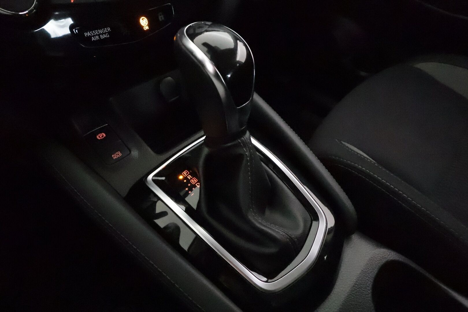 Nissan Qashqai 2020 DIG-T 160 Acenta 2WD DCT MY19 NEDC-BT *Suomi-auto / Vakkari / P.kamera / Apple&Android / Penkinlämmittimet* - Kahdet renkaat aluvanteilla