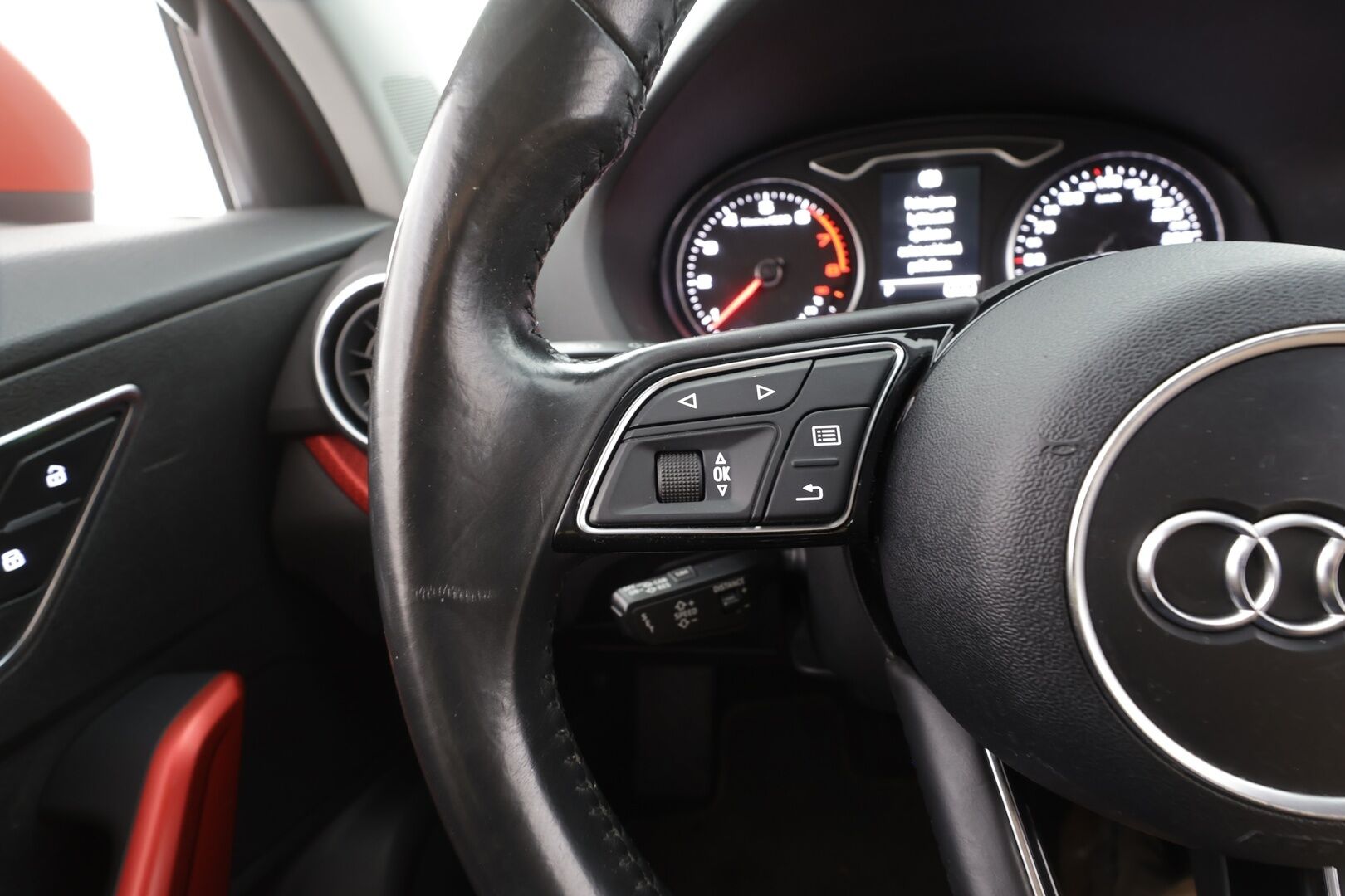 Audi Q2 2018 1,4 TFSI COD 110 kW S tronic - | ACC | Koukku | P.Tutkat | LED | Apple&Android | Kahdet Renkaat