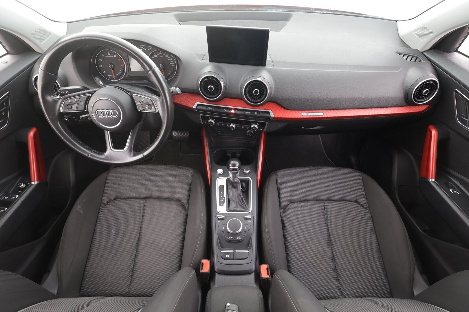 Audi Q2 2018 1,4 TFSI COD 110 kW S tronic - | ACC | Koukku | P.Tutkat | LED | Apple&Android | Kahdet Renkaat