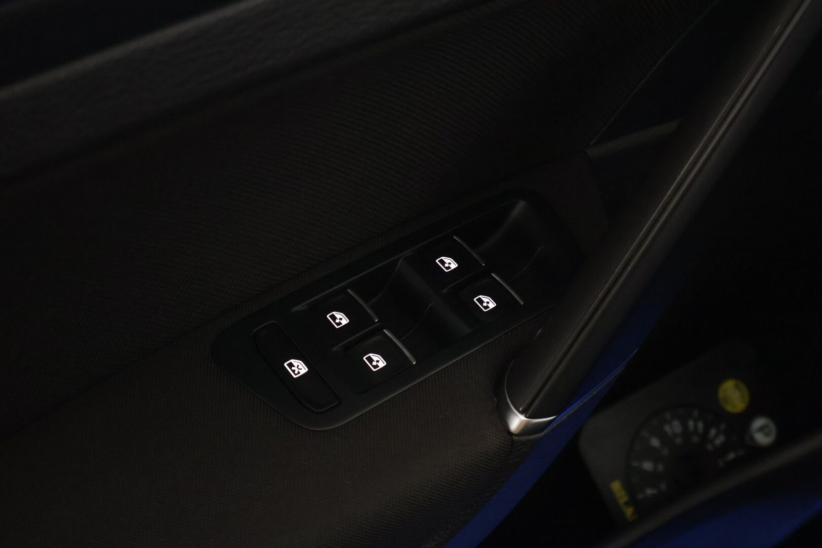 Volkswagen Golf 2018 GTE Plug-In Hybrid 150 kW (204 hv) DSG-automaatti *Adapt. vakkari / Webasto / BLIS / Parkkitutkat / CarPlay & Android Auto* - 2x renkaat alkuperäisillä vanteilla / Jakohihna juuri vaihdettu / Siistikuntoinen yksilö