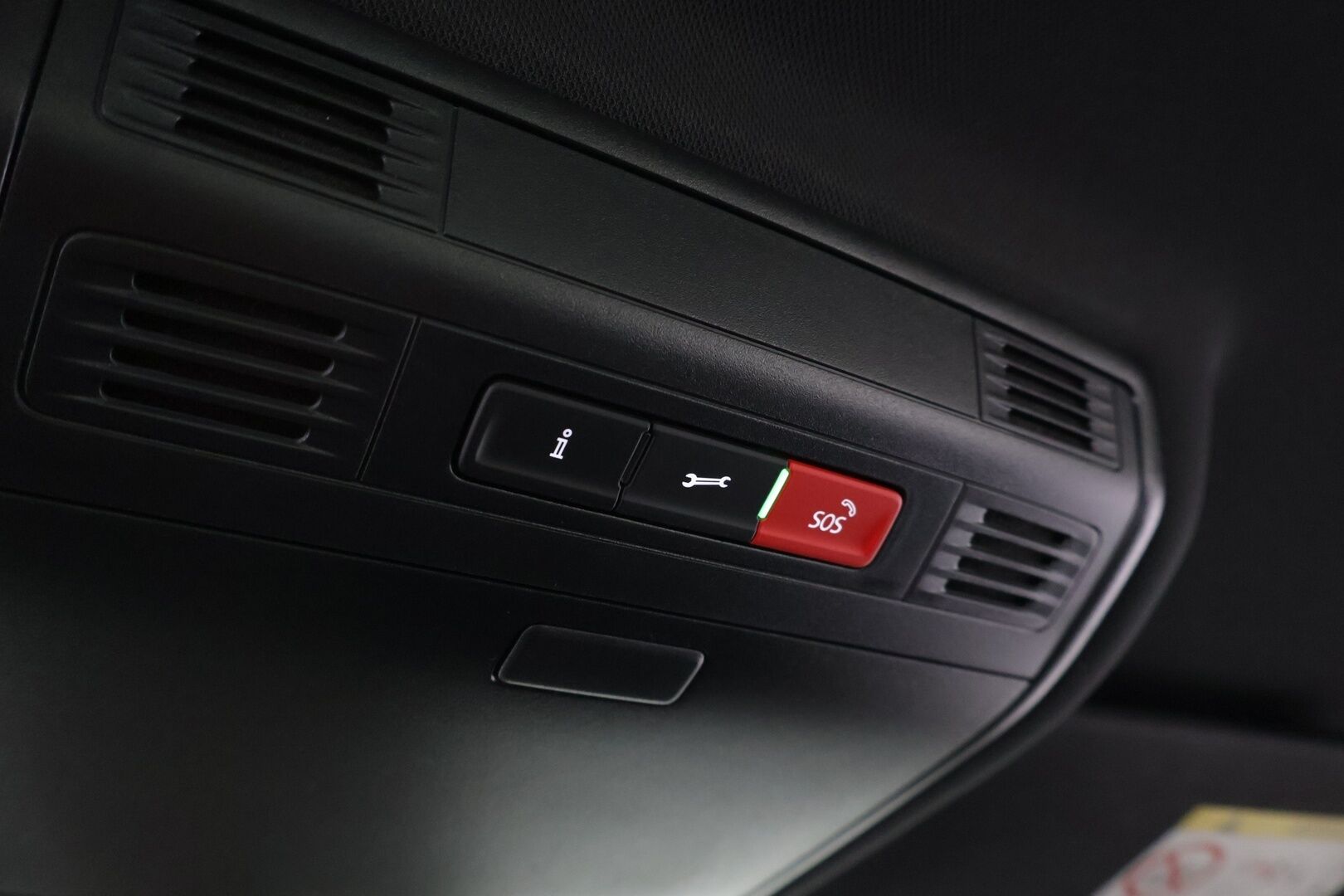 Volkswagen Golf 2018 GTE Plug-In Hybrid 150 kW (204 hv) DSG-automaatti *Adapt. vakkari / Webasto / BLIS / Parkkitutkat / CarPlay & Android Auto* - 2x renkaat alkuperäisillä vanteilla / Jakohihna juuri vaihdettu / Siistikuntoinen yksilö