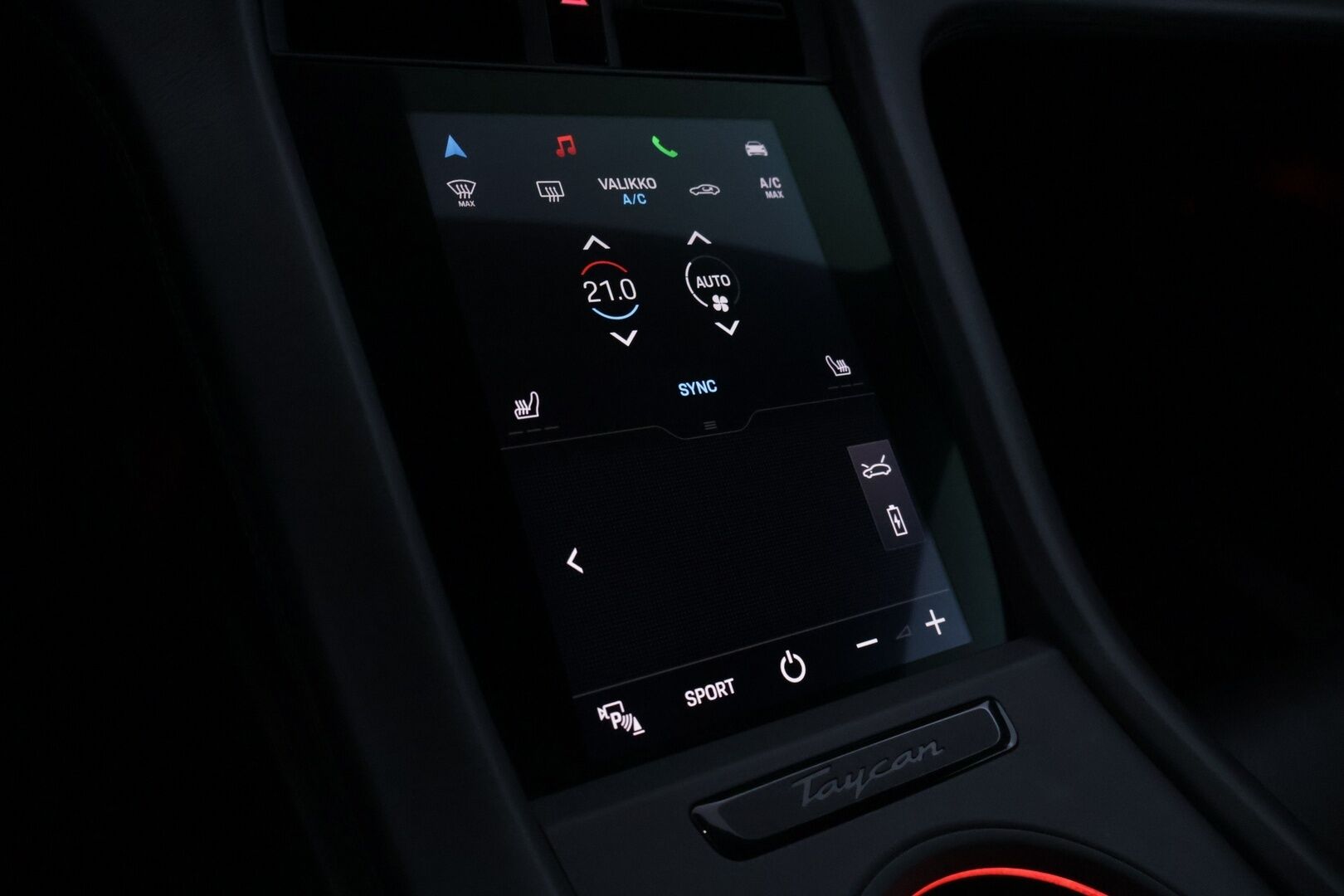 Porsche Taycan 2021 4S *ACC / Lämpöpumppu / Matkustajan näyttö / 14-suunt.ist. / Bose / Ilma-alusta / InnoDrive / Hiilikuitupaketti* - Hyvät Hankook kitkat / 2x Renkaat / Upea 1-omisteinen Suomi-auto!