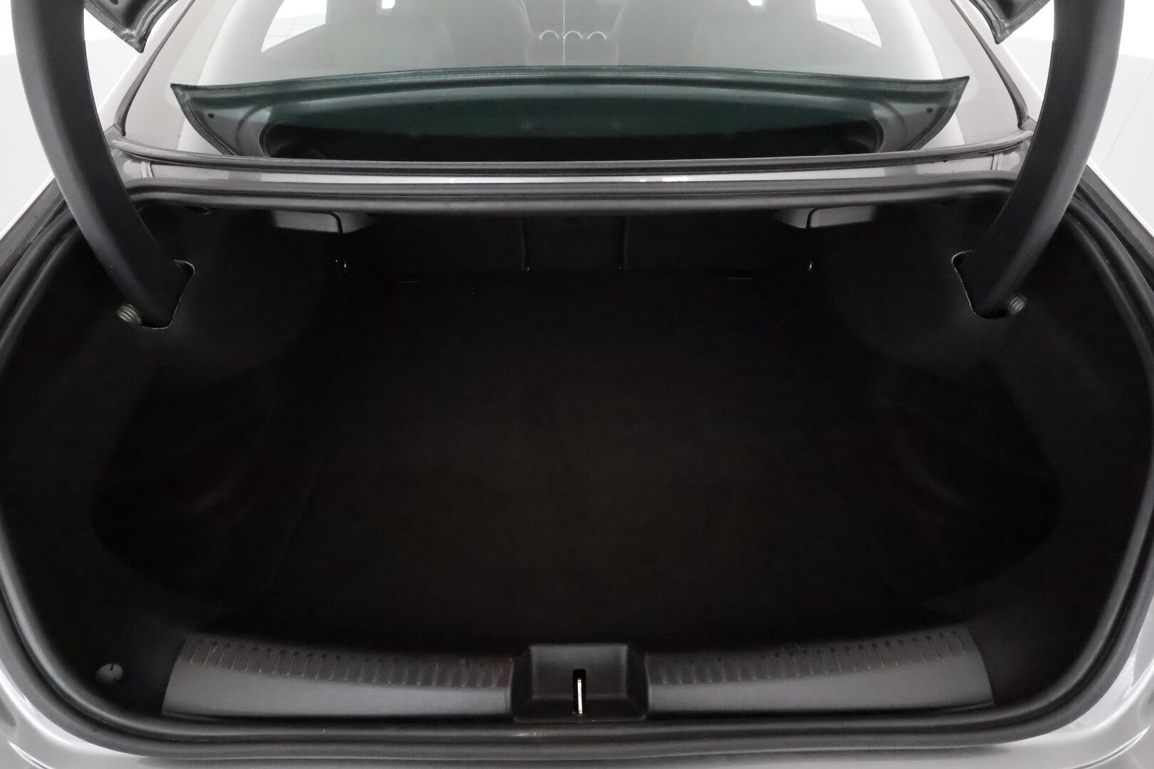 Mercedes-Benz CLA 2020 220 4MATIC A Business Progressive *Widescreen / Navi / Kaistavahti / Sporttipenkit / LED High Performance / Lohko / P.kamera* - Suomi-auto / 2x vanteet