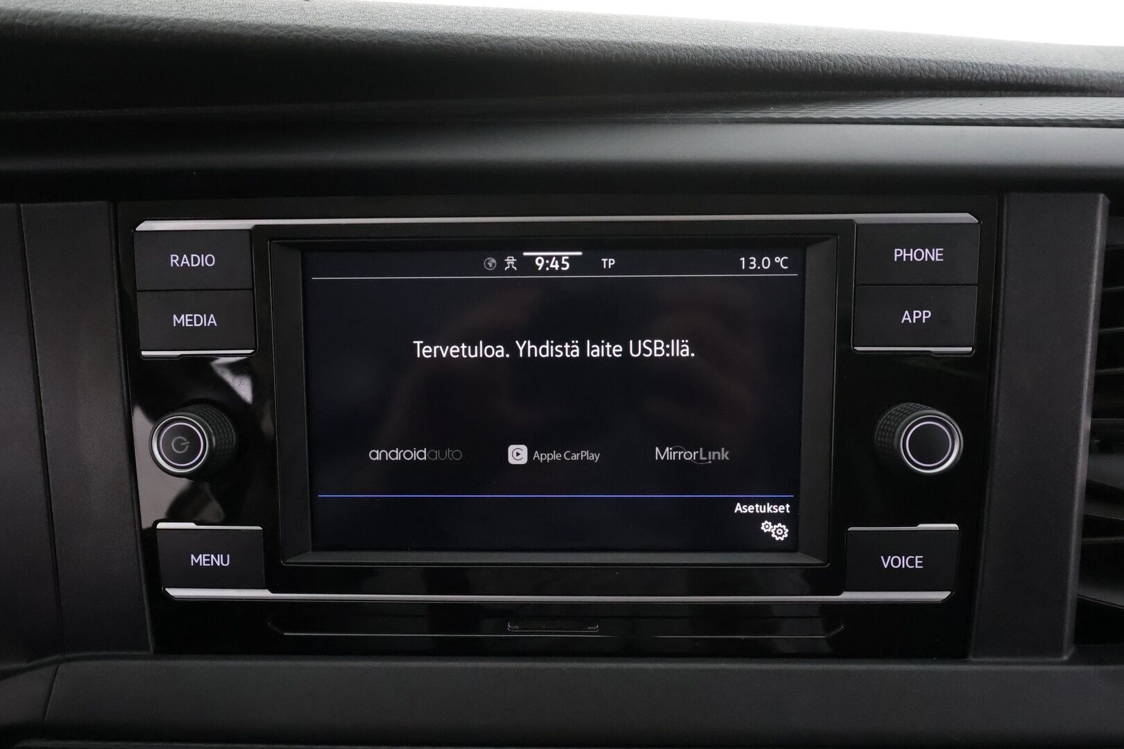 Volkswagen Transporter 2020 umpipakettiauto 2,0 TDI 110 kW 4Motion * Vakkari / Webasto / Koukku / LED / Apple&Android* - Suomi-auto / Kahdet renkaat