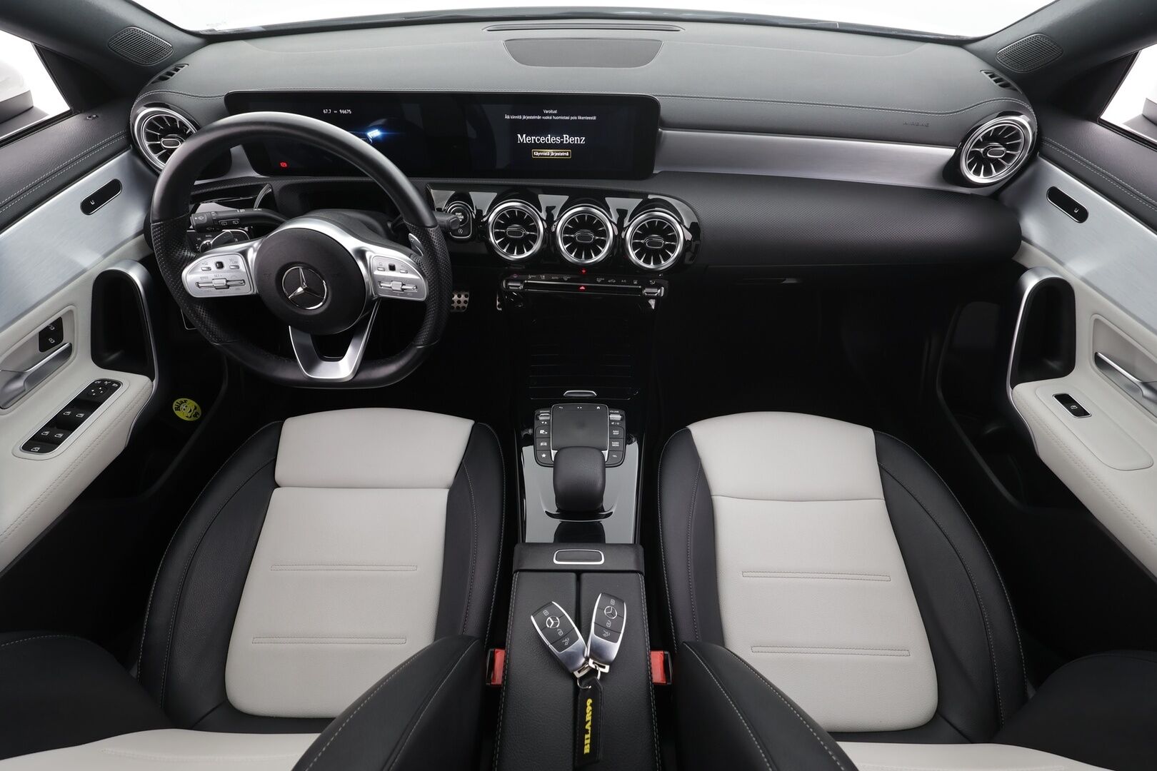 Mercedes-Benz CLA 2022 200 d 4MATIC A Shooting Brake Business AMG * Distronic / Webasto / Widescreen / Nahat / P.Kamera / Koukku / LED / Keyless * - 1-om Suomi-auto / Kahdet renkaat aluvanteilla