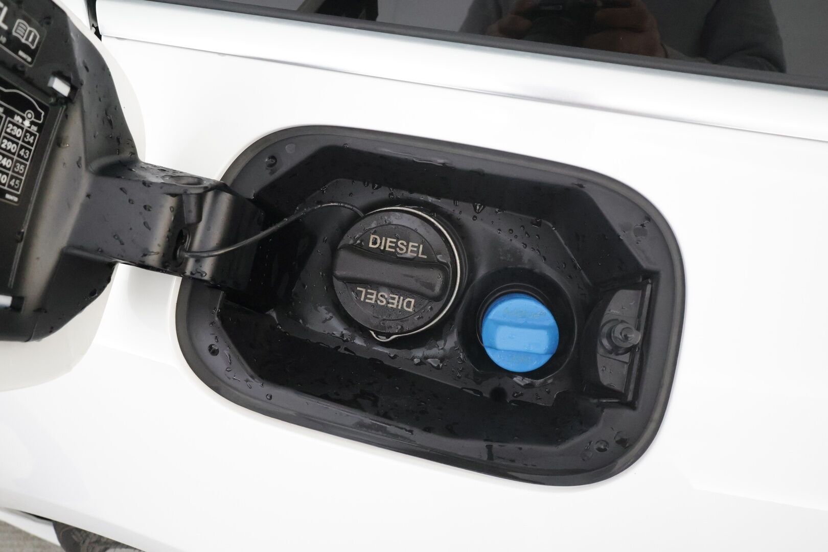 Mercedes-Benz CLA 2022 200 d 4MATIC A Shooting Brake Business AMG * Distronic / Webasto / Widescreen / P.Kamera / Koukku / LED / Keyless * - 1-om Suomi-auto / Kahdet renkaat aluvanteilla