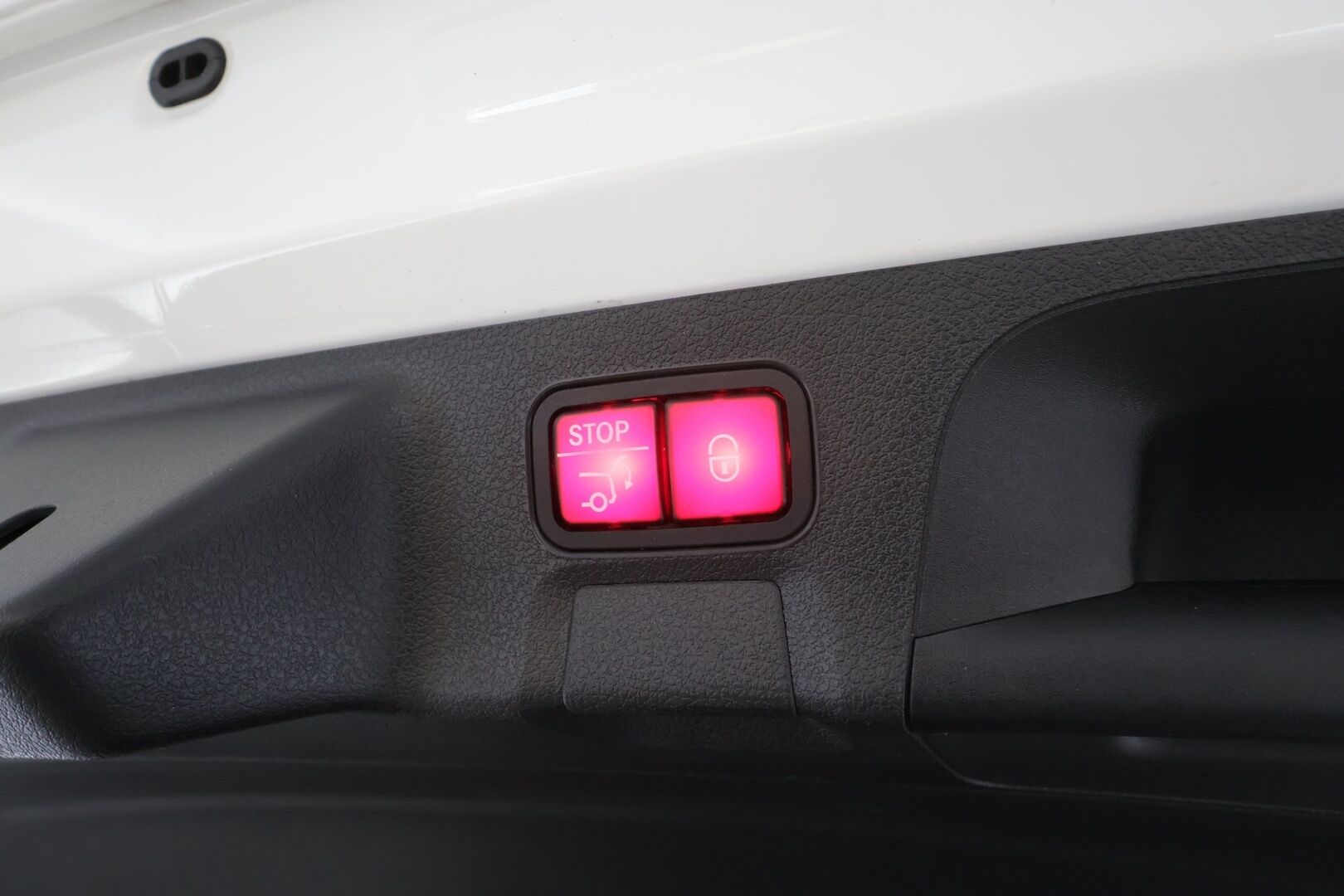 Mercedes-Benz CLA 2022 200 d 4MATIC A Shooting Brake Business AMG * Distronic / Webasto / Widescreen / Nahat / P.Kamera / Koukku / LED / Keyless * - 1-om Suomi-auto / Kahdet renkaat aluvanteilla