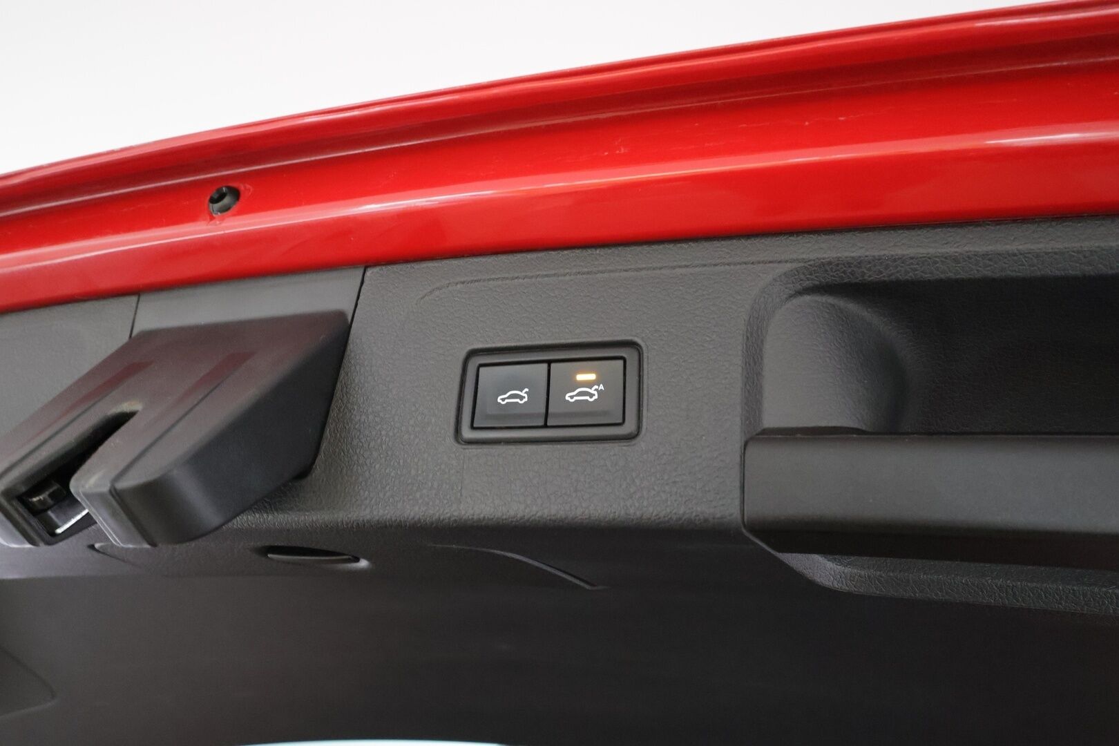 Volkswagen Passat 2022 Variant R-Line 2,0 TDI EVO SCR 110 kW DSG * ACC / Webasto / Koukku / IQ-Light / P.Kamera / Hierova Muistipenkki * - 1.Om suomi-auto / Kahdet Renkaat / Huippu varusteet - HULLUT AVAJAISHULINAT KORKOTARJOUS 3,29 %