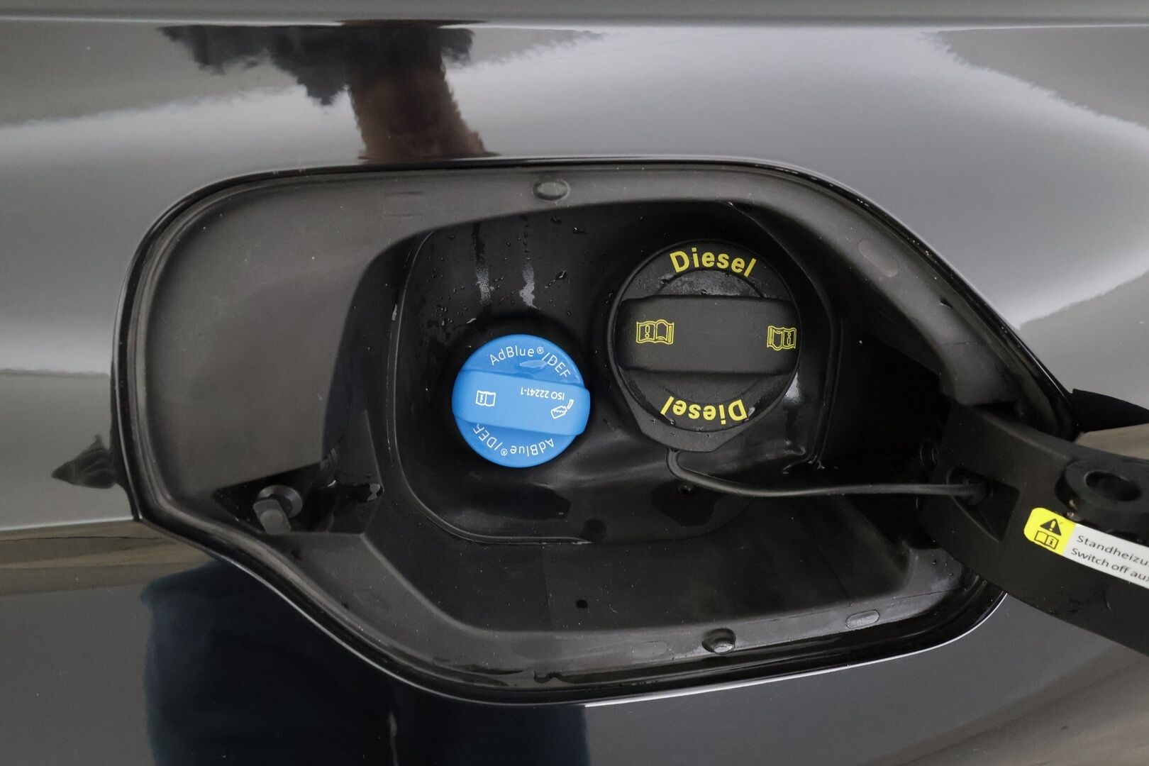 Volkswagen Passat 2022 Variant R-Line Business 2,0 TDI EVO SCR 110 kW DSG * Webasto / Koukku / ACC / Matrix-LED / P.Kamera / Navi / Keyless * - 1-om suomi-auto / Kahdet renkaat - HULLUT BLACKWEEK JATKOT - KORKOTARJOUS 2,49%